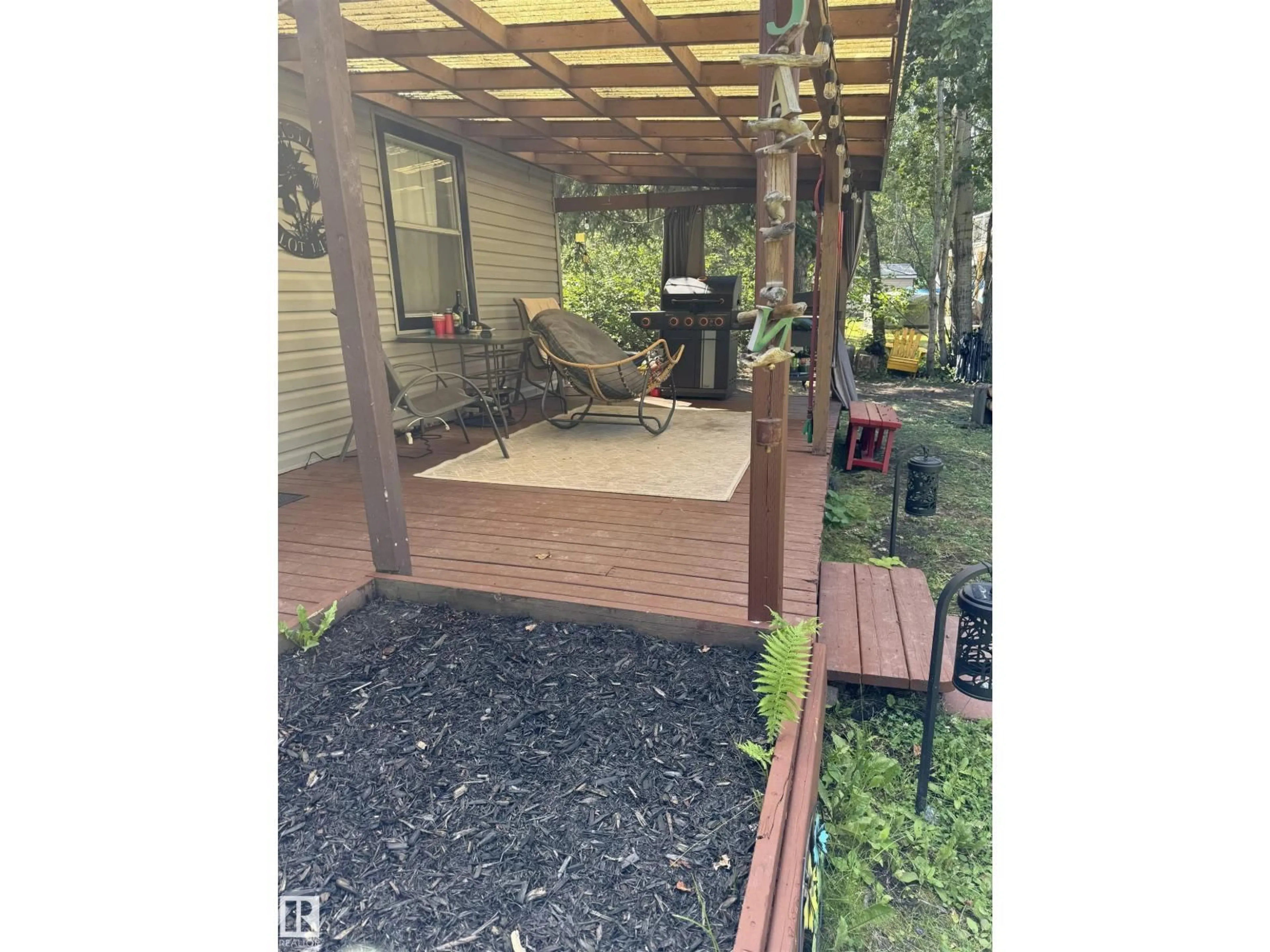 Patio, street for 145 DAVID DR, Rural Athabasca County Alberta T9S1S3