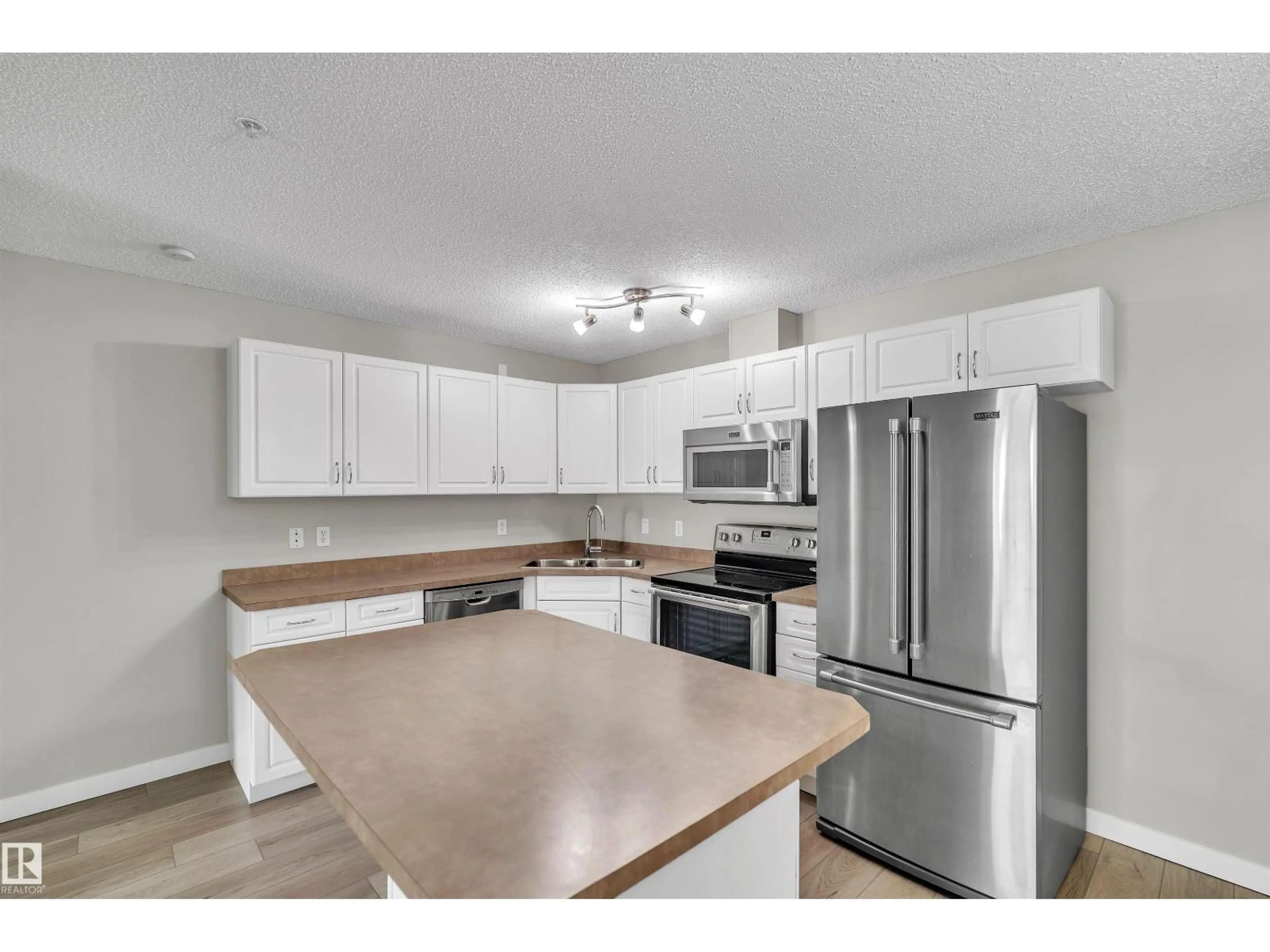 Unknown for #303 - 279 SUDER GREENS DR, Edmonton Alberta T5T6X6
