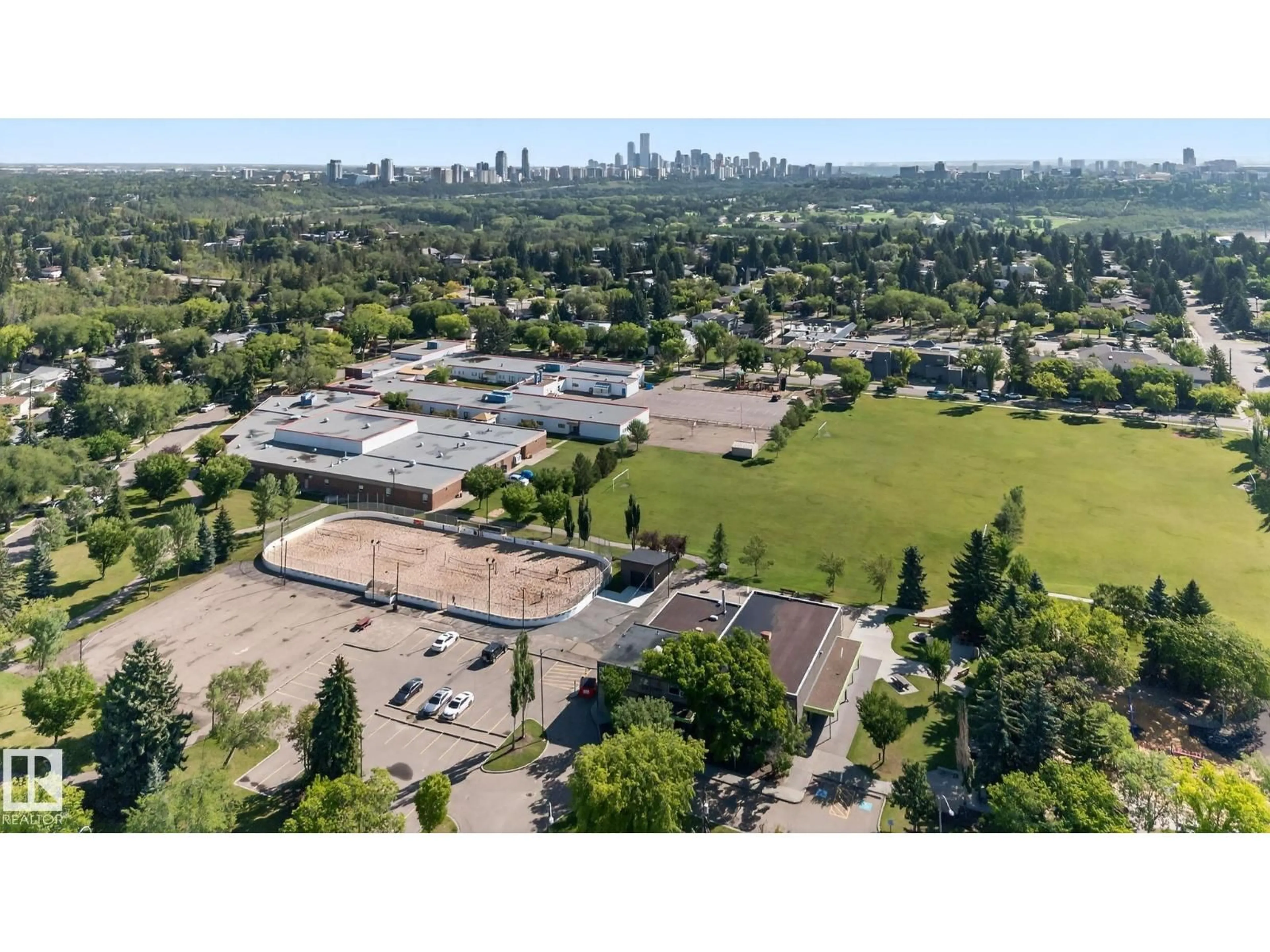 A pic from outside/outdoor area/front of a property/back of a property/a pic from drone, unknown for 9239 148 ST, Edmonton Alberta T5R1A4