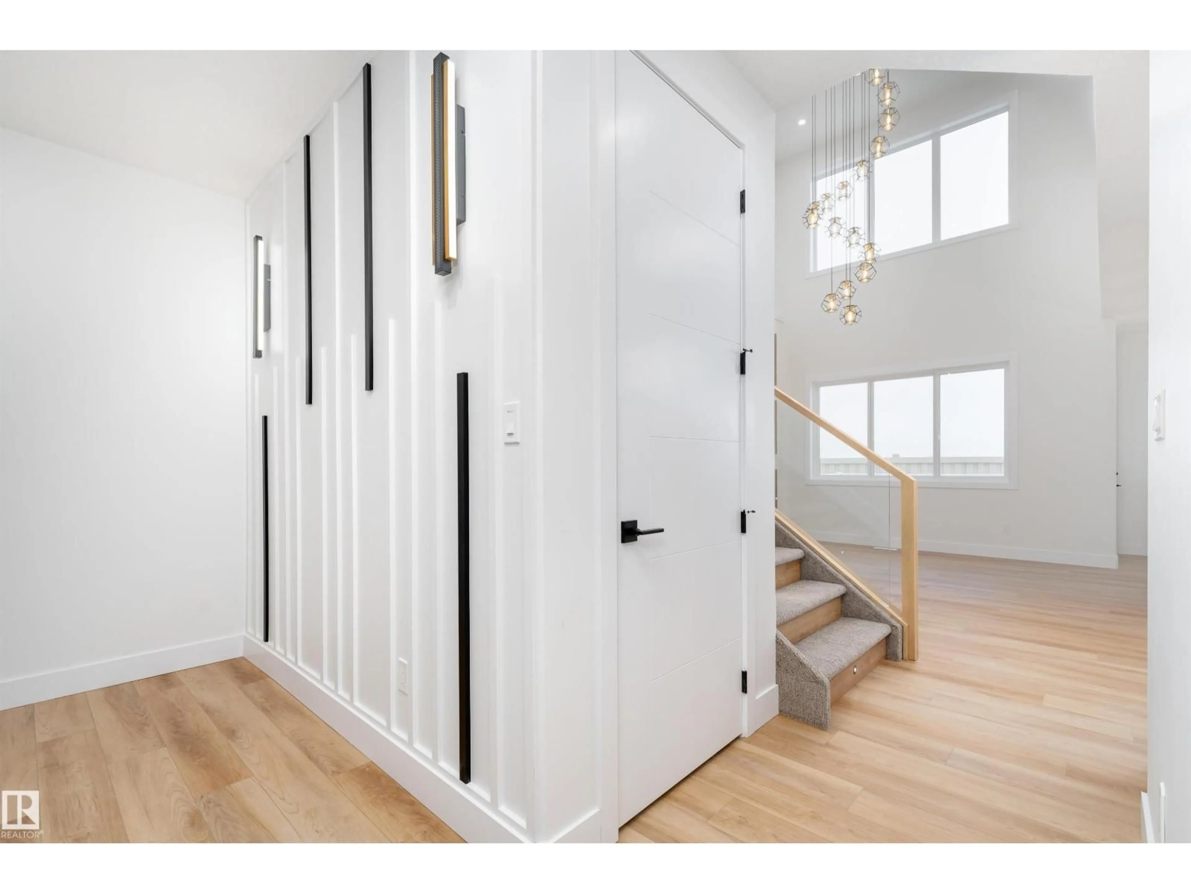 Indoor entryway for 78 ELDRIDGE PT, St. Albert Alberta T8N8C4