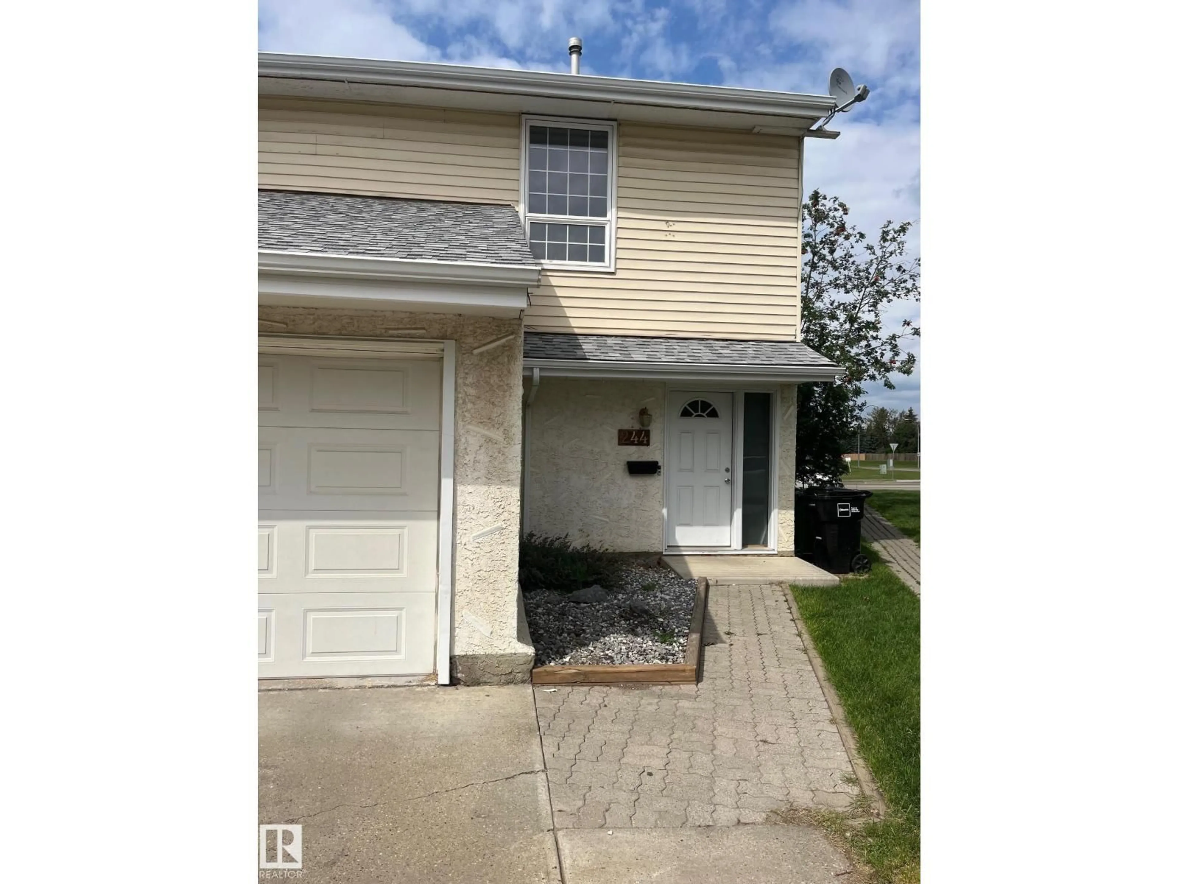 Unknown for 244 CALLINGWOOD PL, Edmonton Alberta T5T2C6
