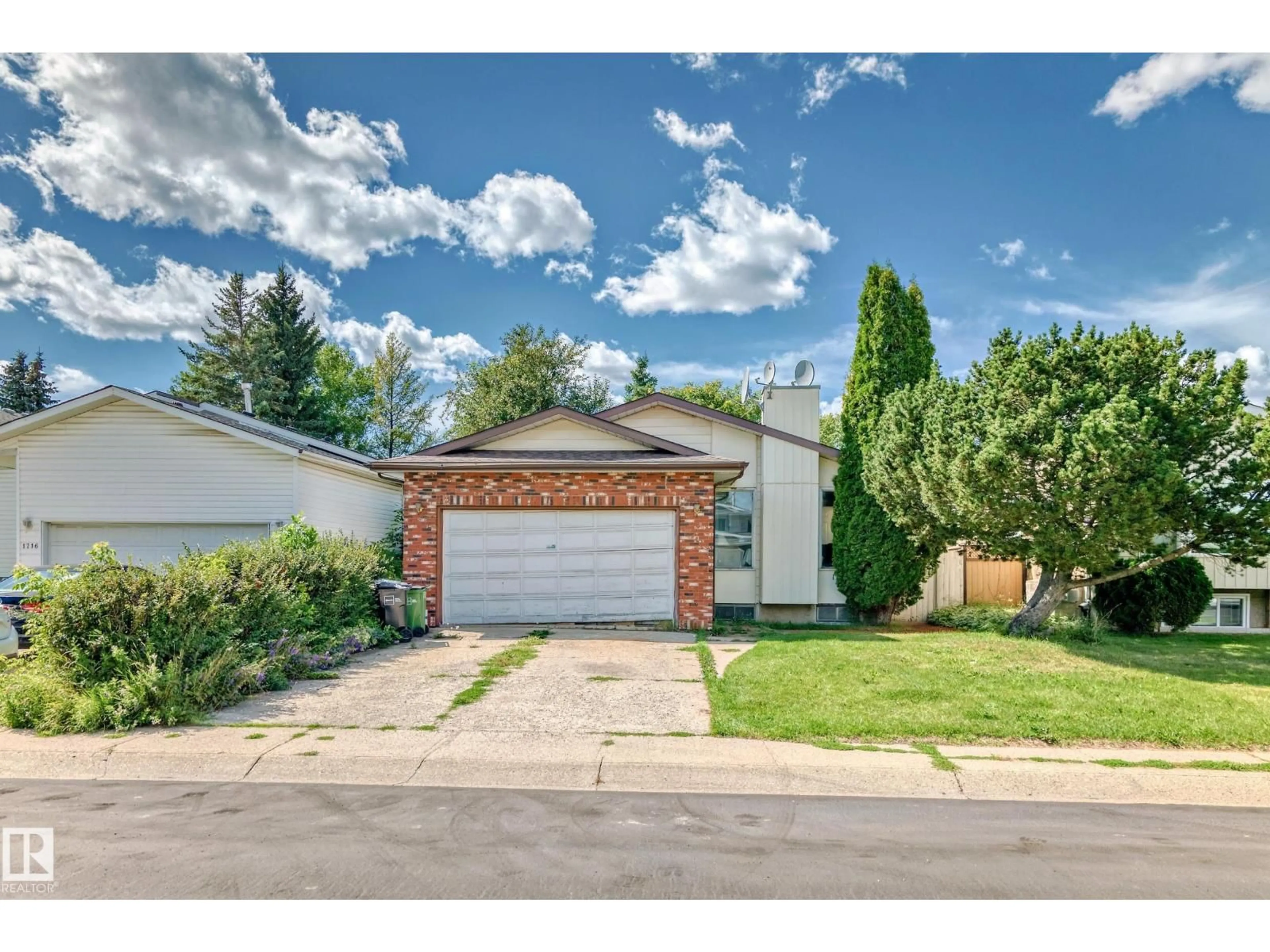 Unknown for NW - 1720 49A ST, Edmonton Alberta T6L3K6