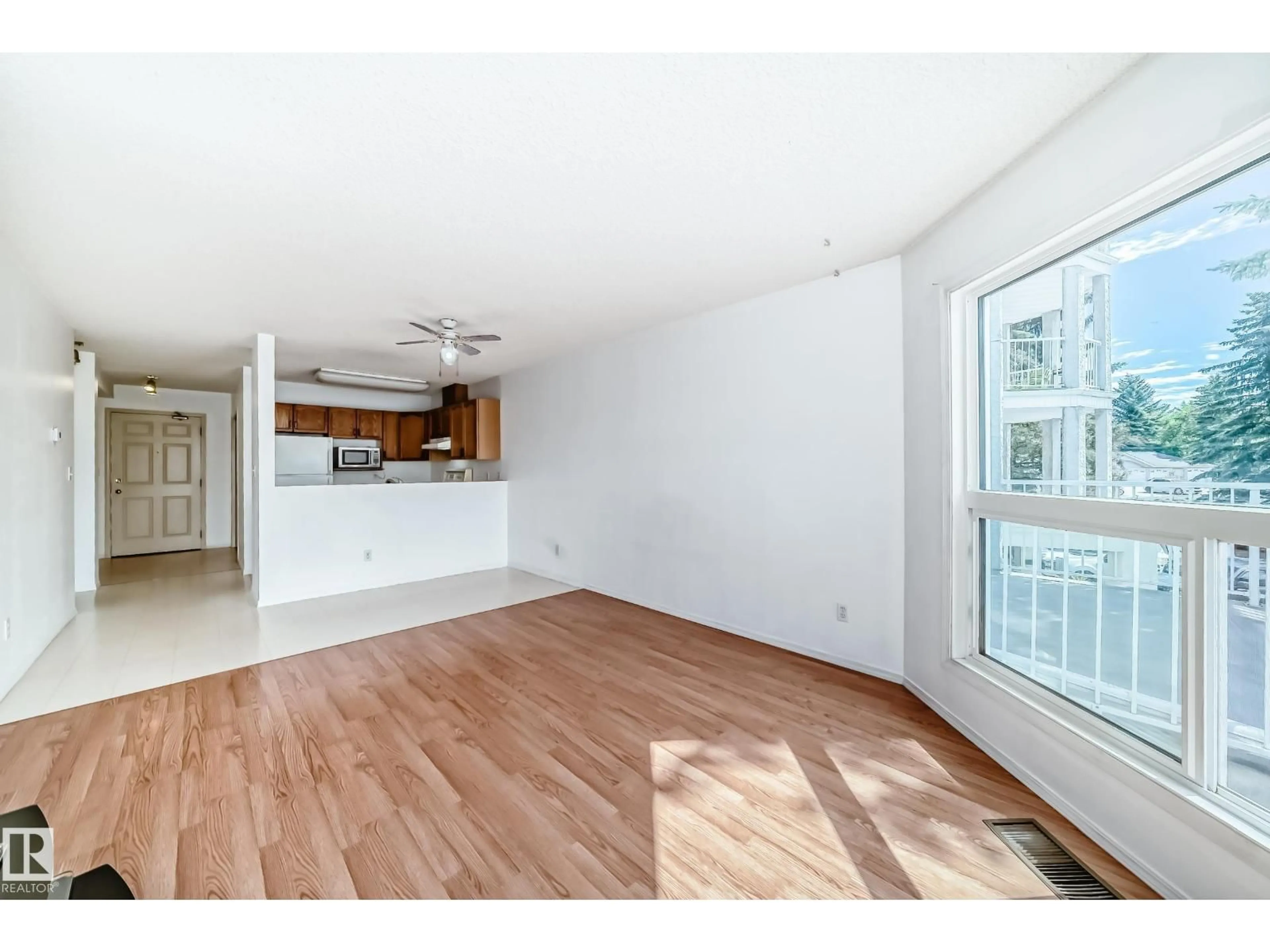 A pic of a room for 201 - 201 GERVAIS RD, St. Albert Alberta T8N6H6