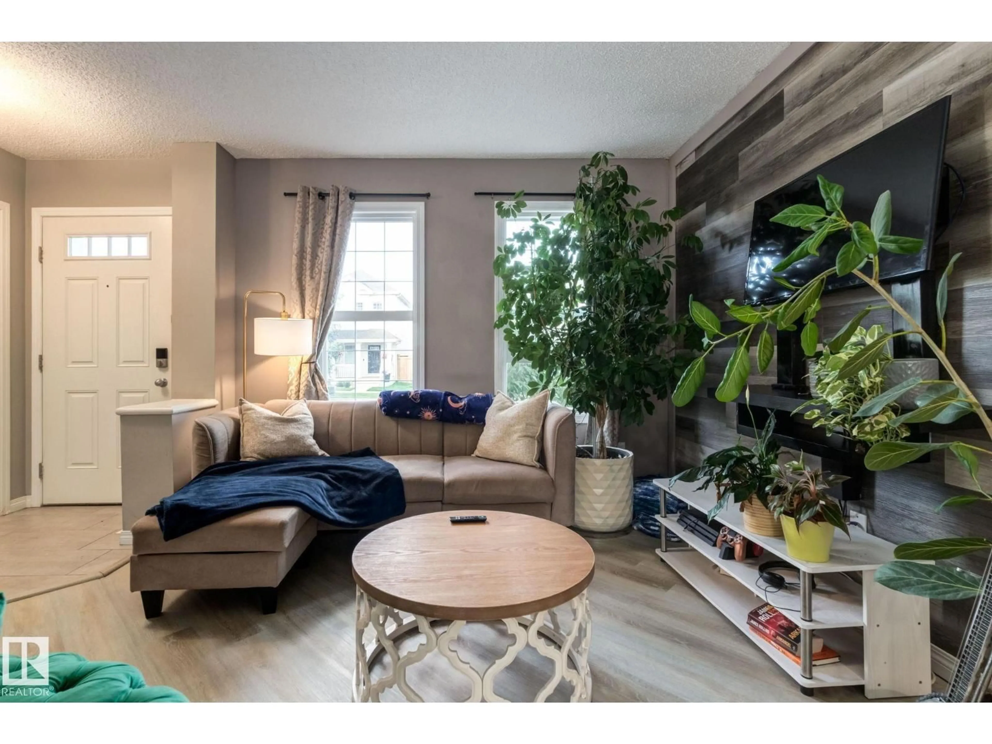 Living room with furniture, unknown for 1284 CHAPPELLE BV, Edmonton Alberta T6W0Y8