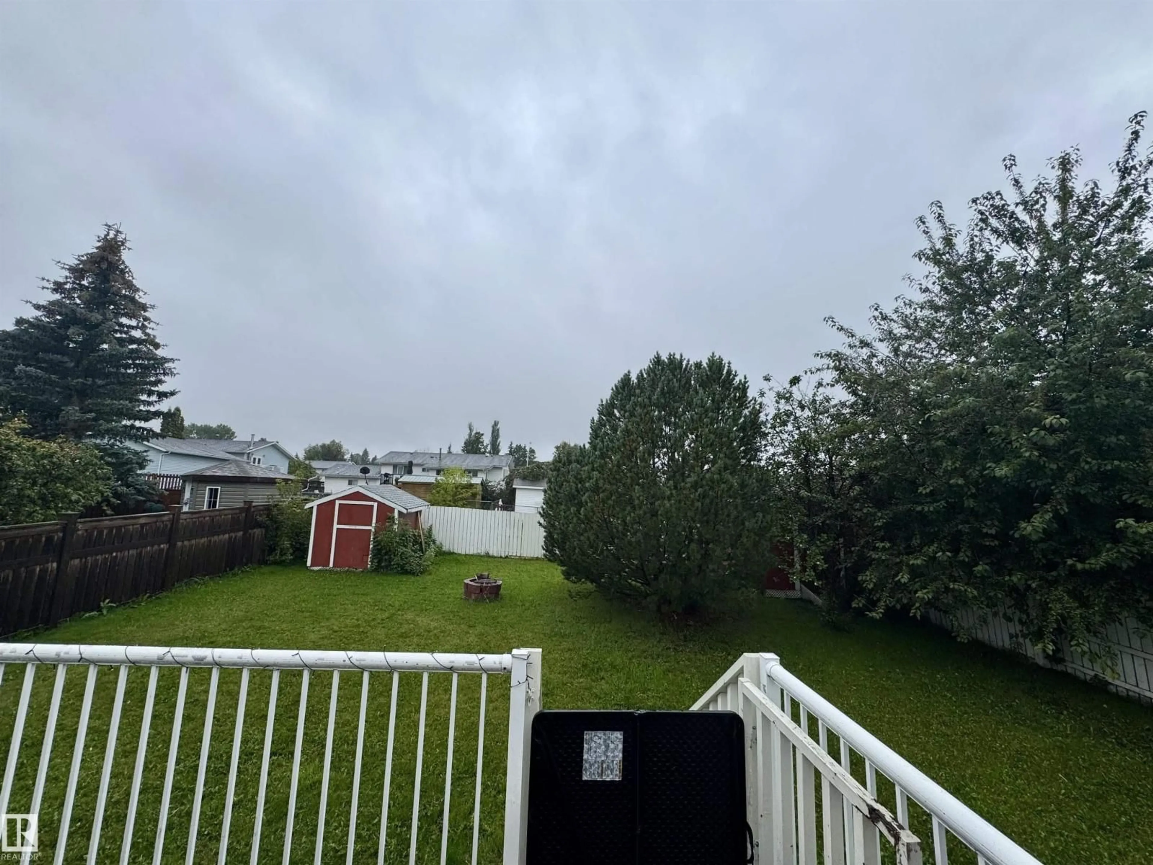 A pic from outside/outdoor area/front of a property/back of a property/a pic from drone, unknown for 5516 42 ST, Drayton Valley Alberta T7A1A7