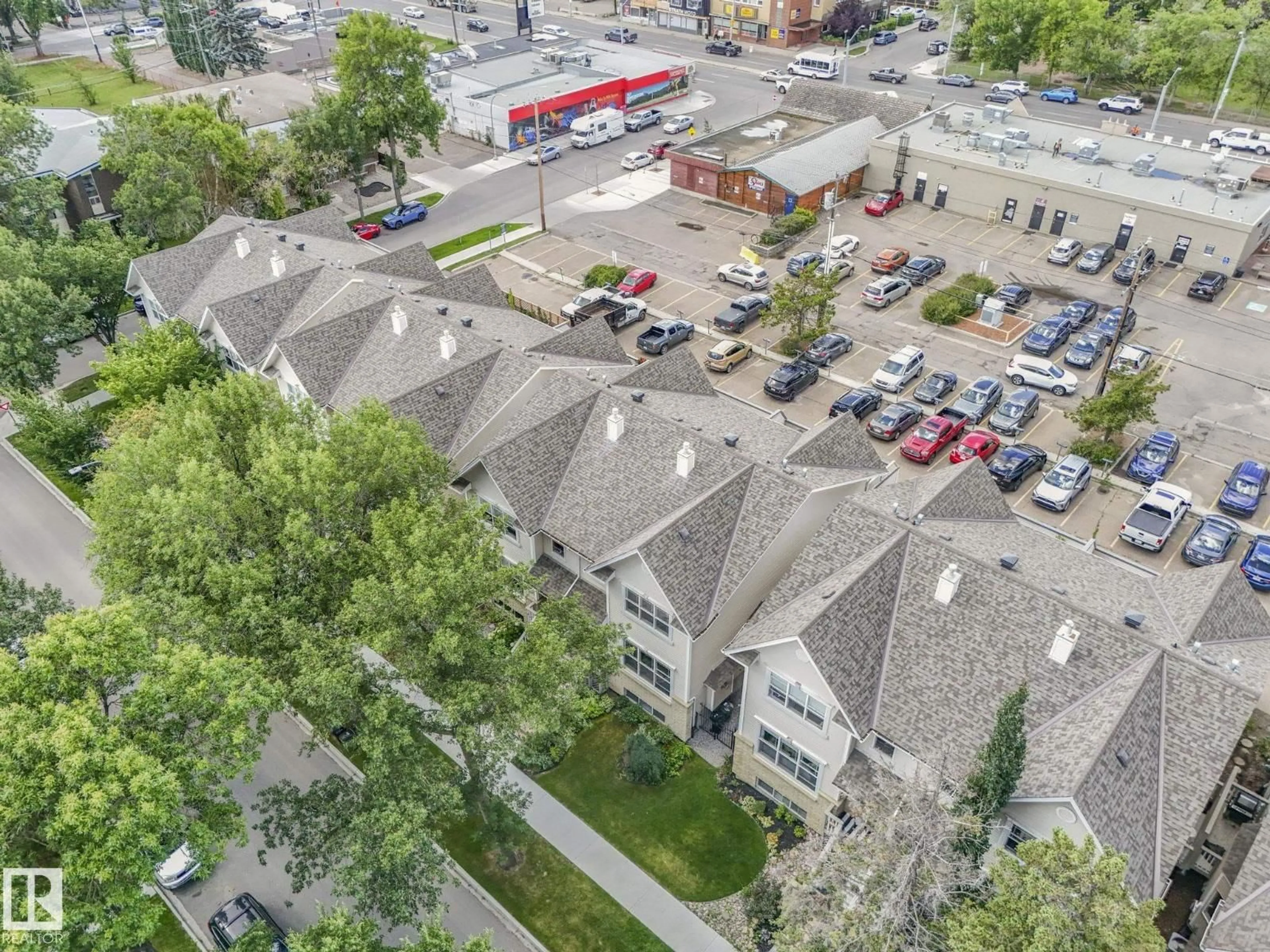 A pic from outside/outdoor area/front of a property/back of a property/a pic from drone, city buildings view from balcony for 8614 108A ST NW, Edmonton Alberta T6E4M8