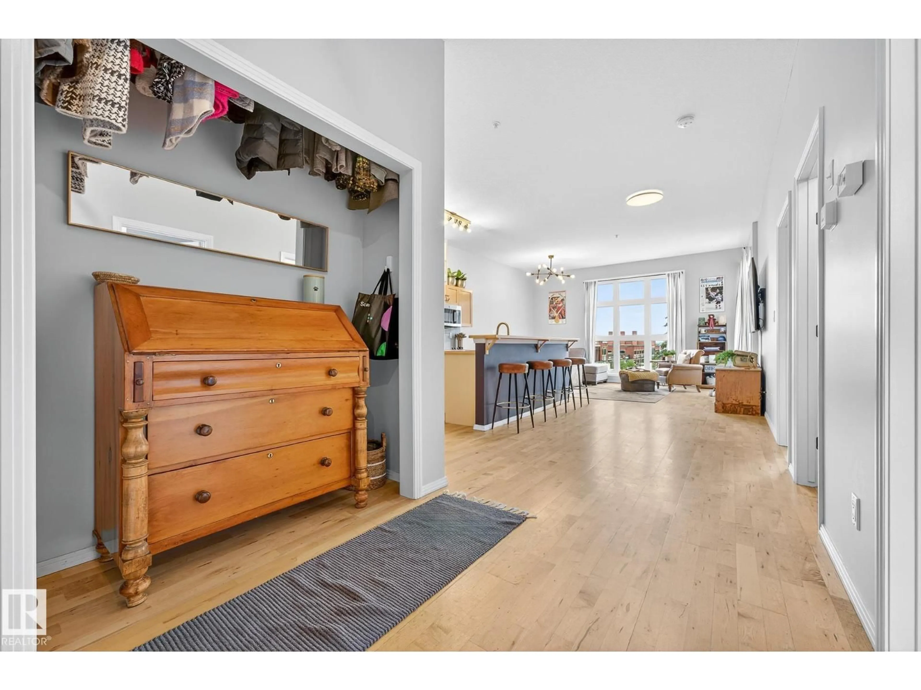 Unknown for 430 - 10407 122 ST, Edmonton Alberta T5N4B8
