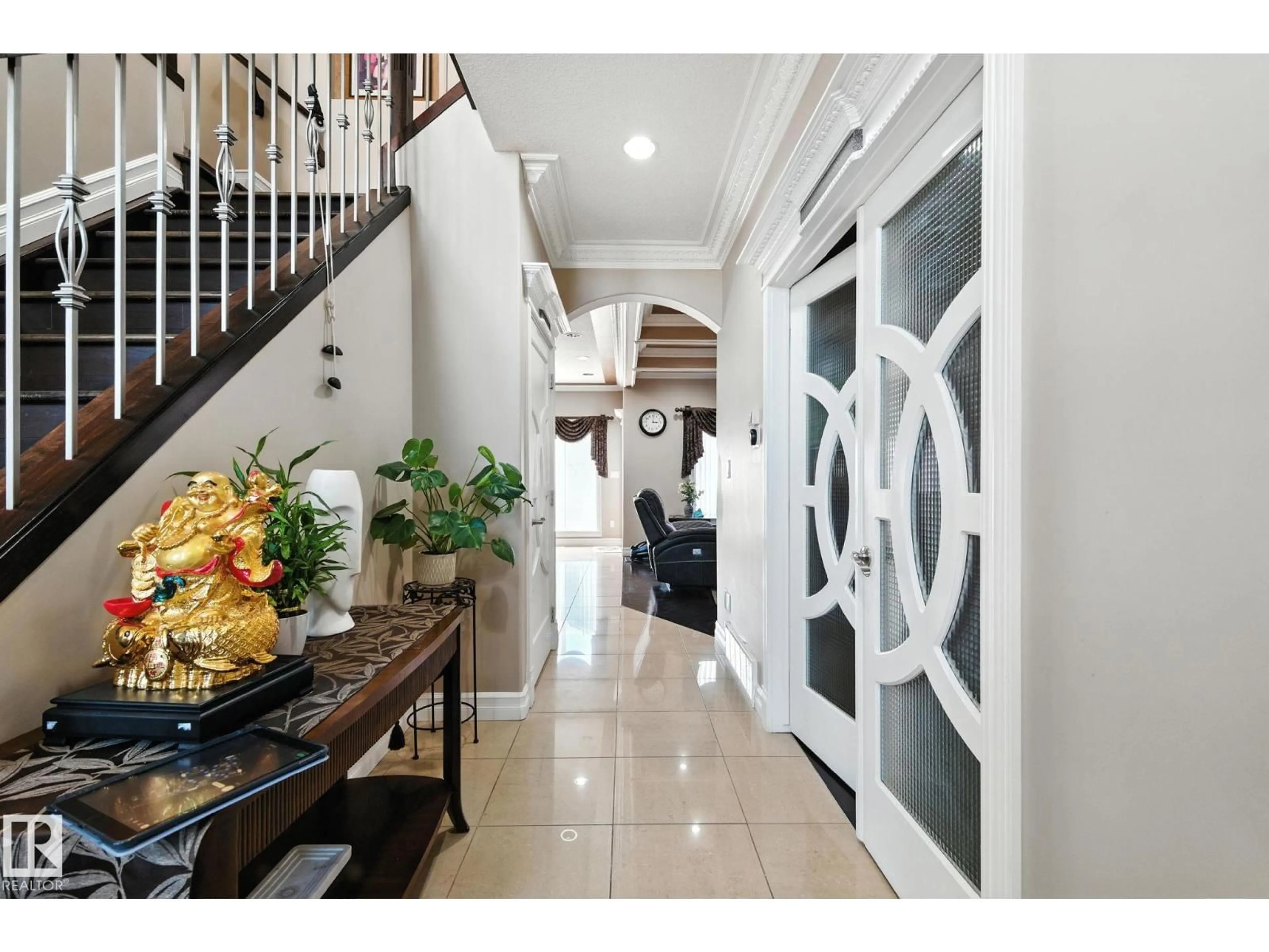 Indoor entryway for 16414 60A ST, Edmonton Alberta T5Y0G4