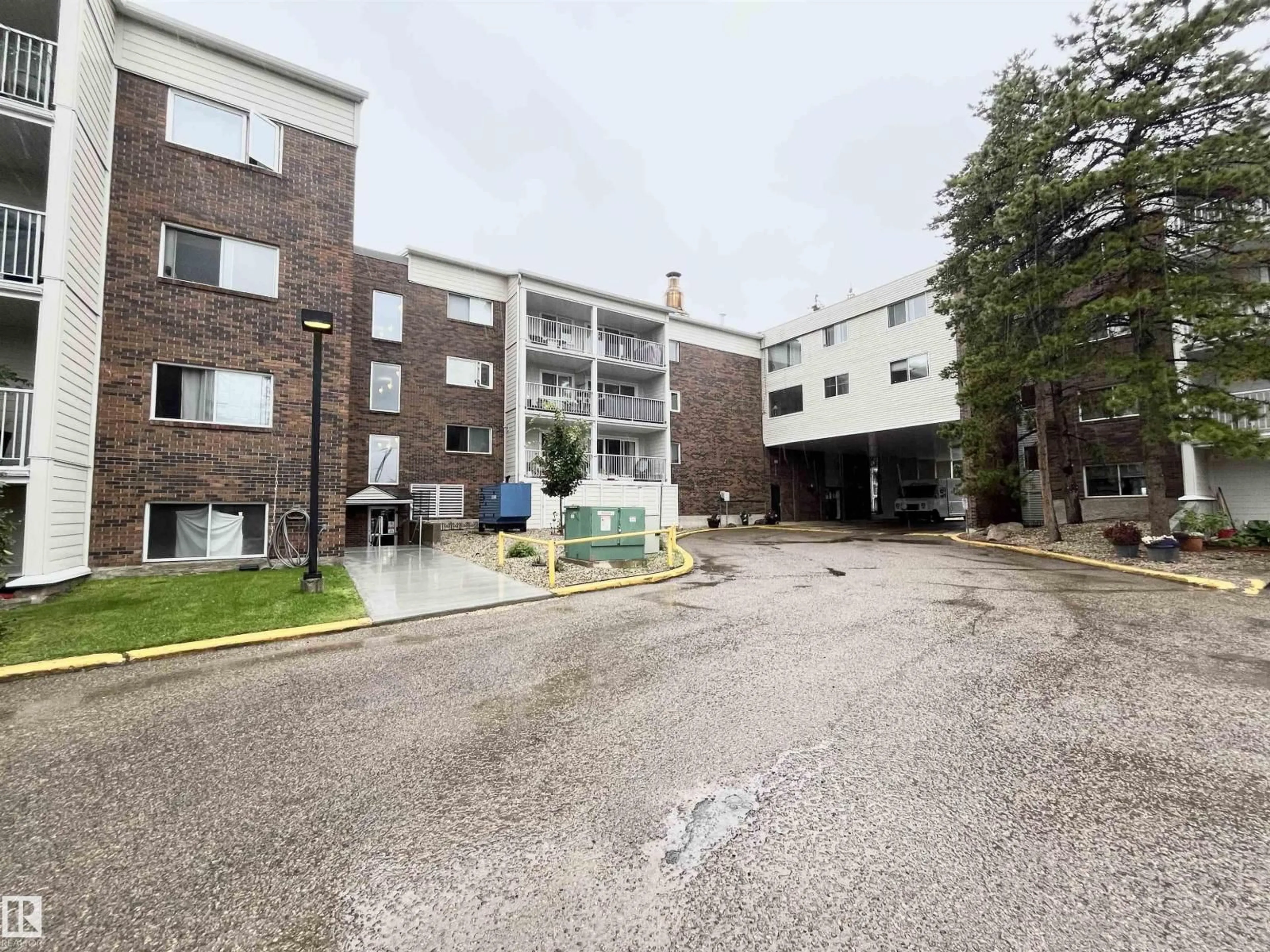 Unknown for 4404 - 233 122 ST, Edmonton Alberta T6J4A9