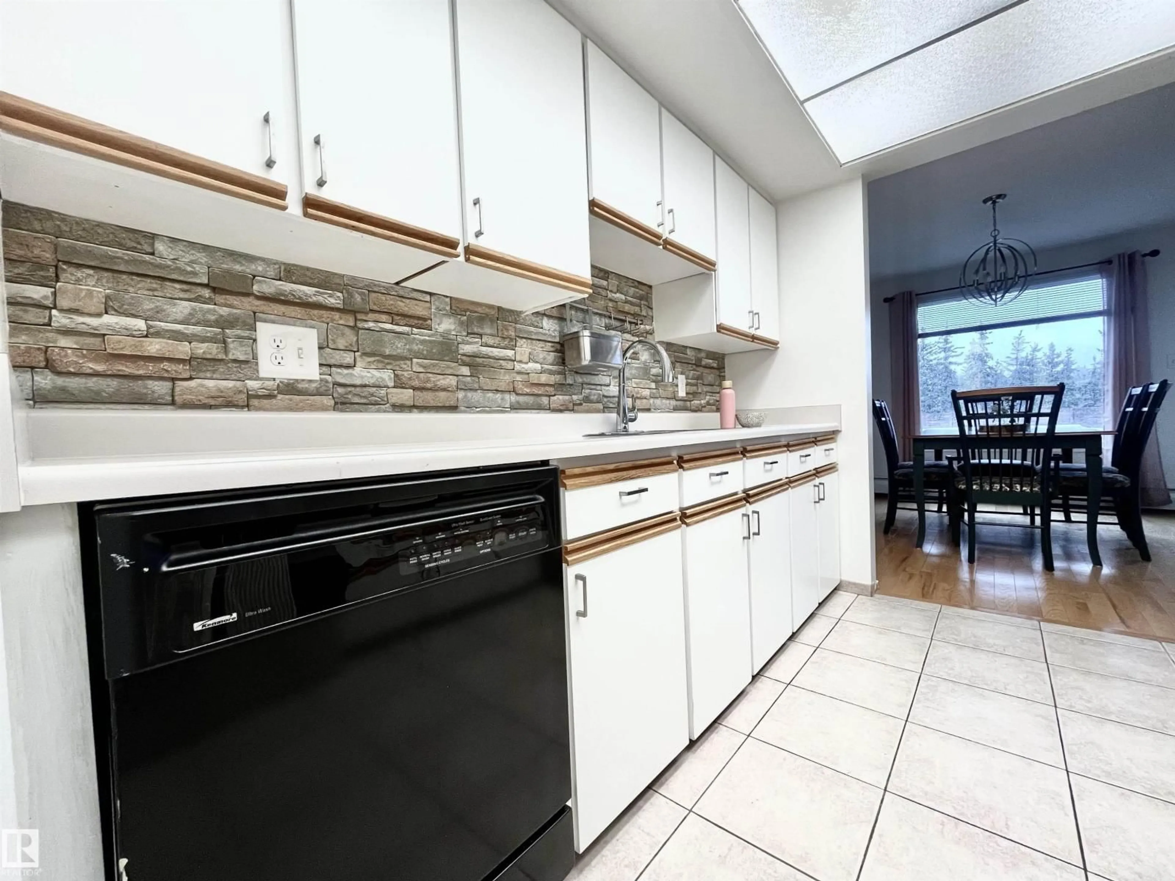 Unknown for 4404 - 233 122 ST, Edmonton Alberta T6J4A9