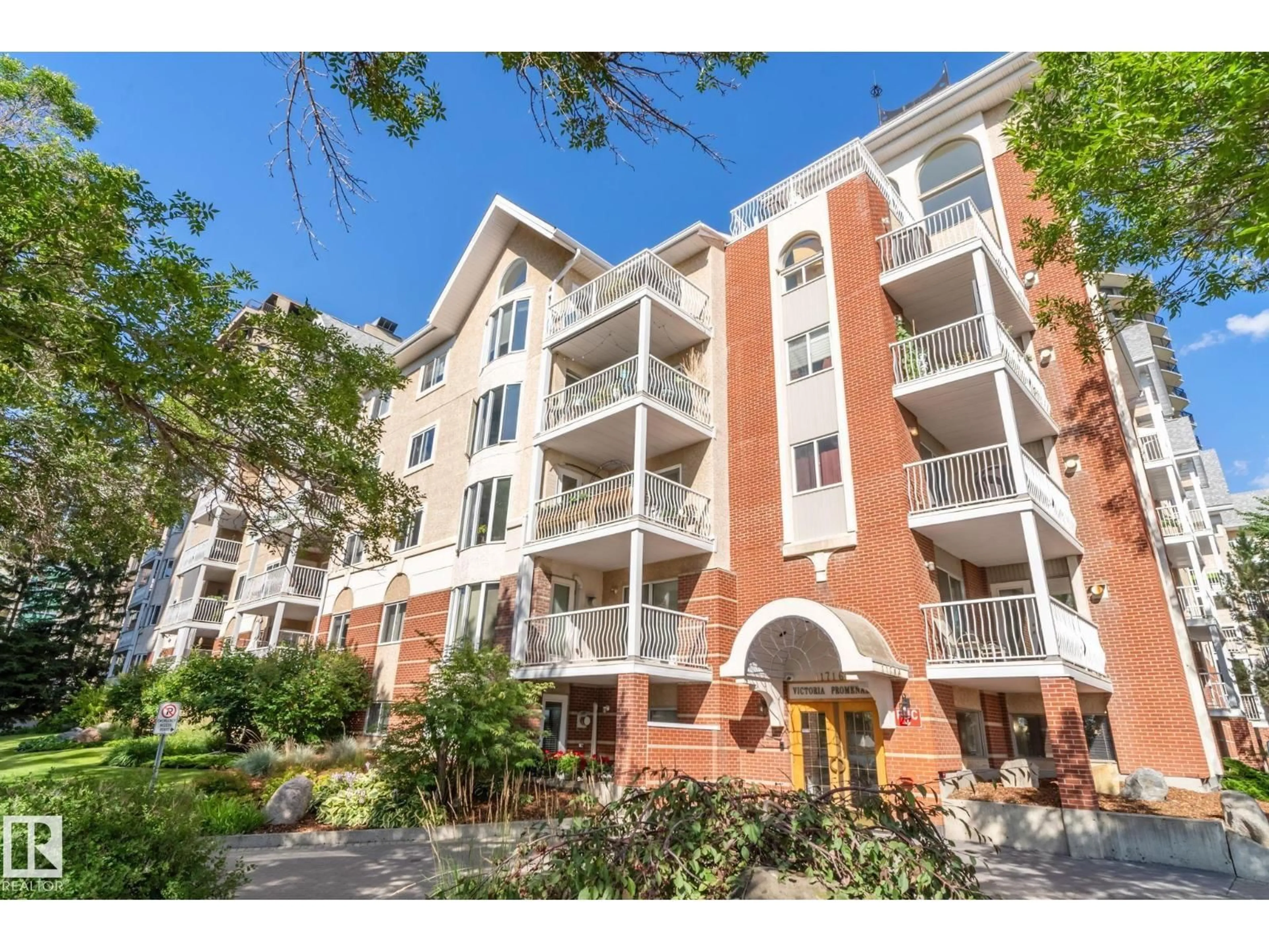 A pic from outside/outdoor area/front of a property/back of a property/a pic from drone, unknown for #405 - 11716 100 AV, Edmonton Alberta T5K2G3
