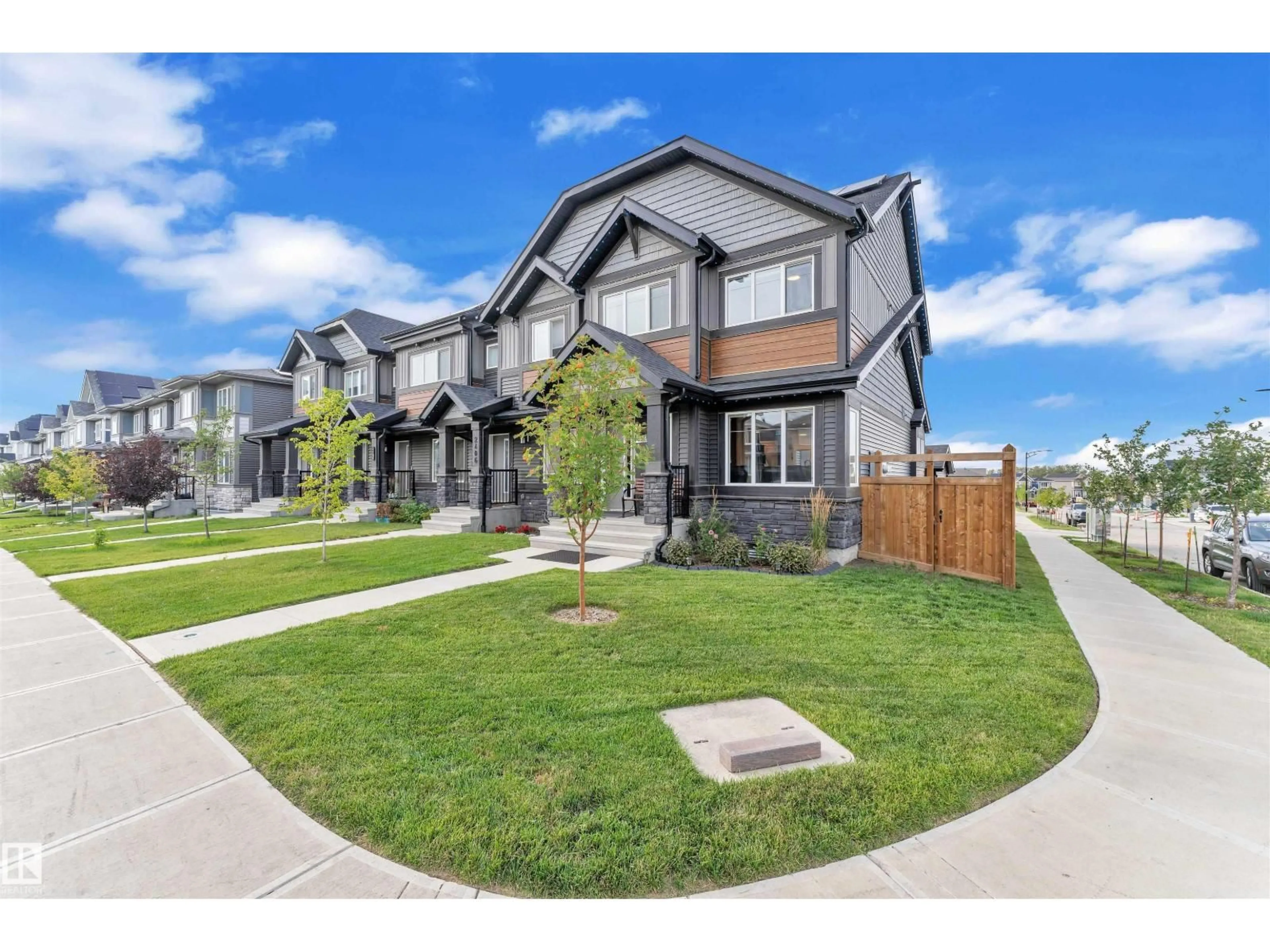 A pic from outside/outdoor area/front of a property/back of a property/a pic from drone, street for 2404 TRUMPTER WY, Edmonton Alberta T5S0R9