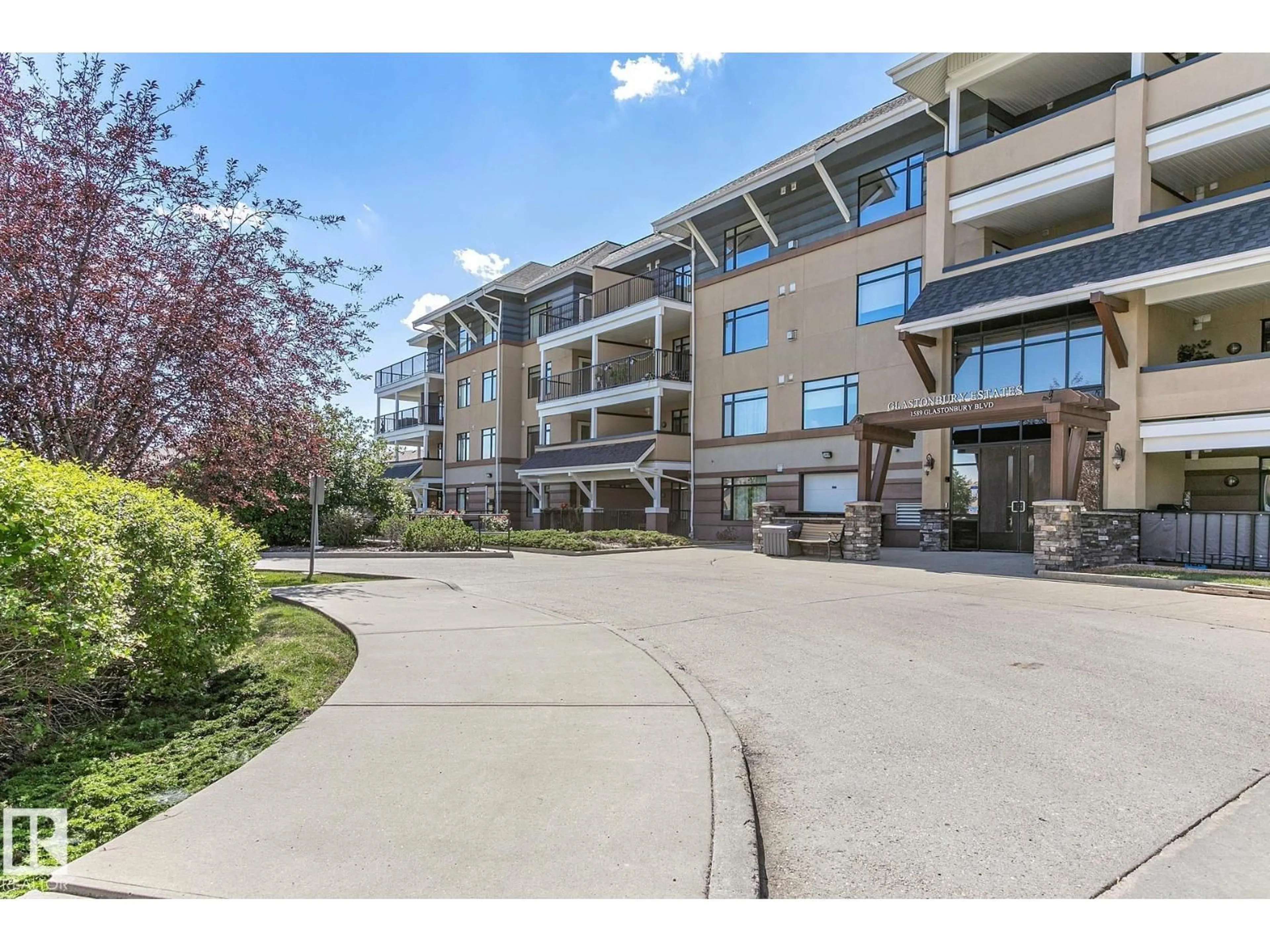 Patio, unknown for #110 - 1589 GLASTONBURY BV, Edmonton Alberta T5T2V1