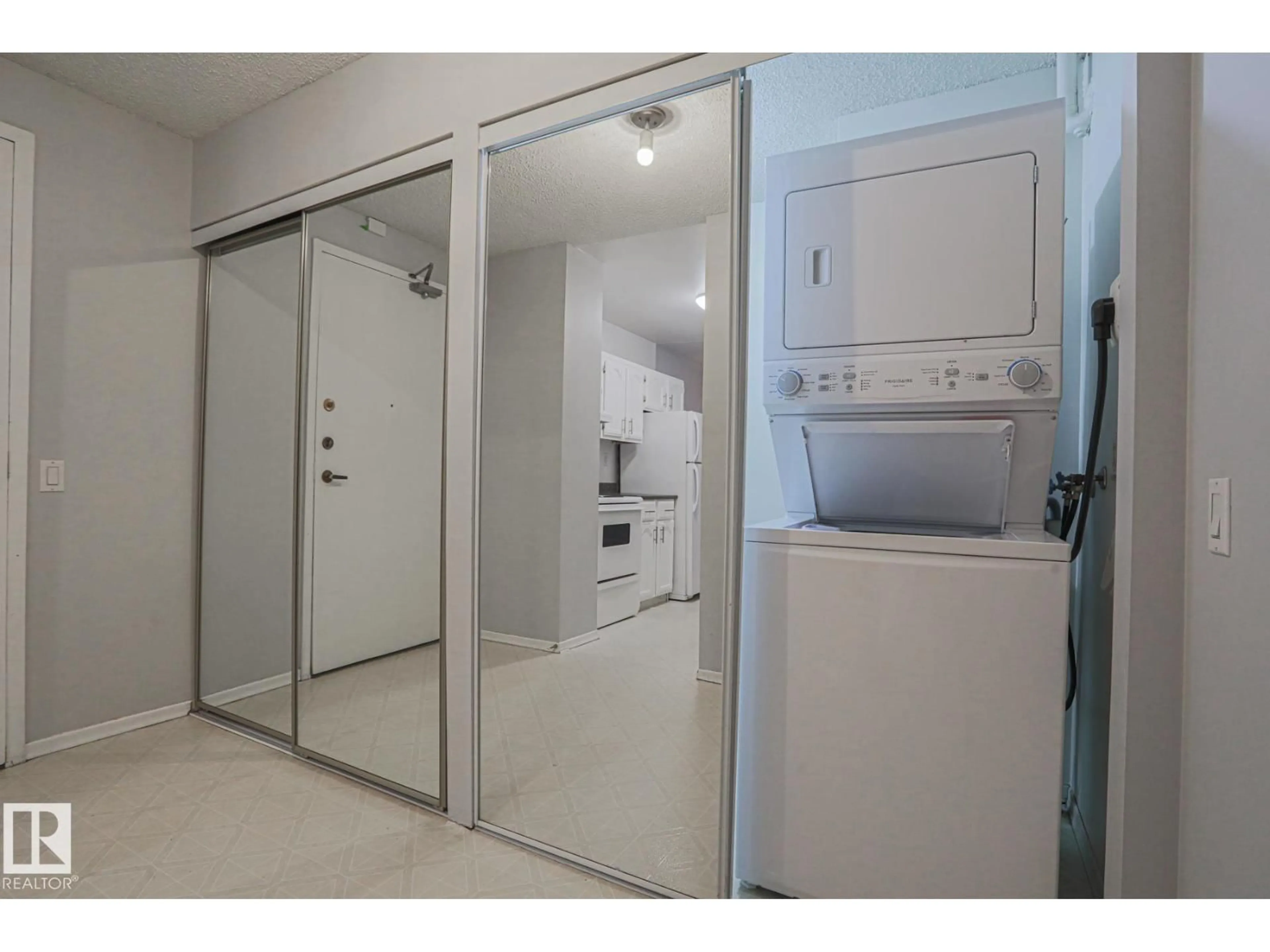 Unknown for 704 - 10145 109 ST NW, Edmonton Alberta T5J3M5