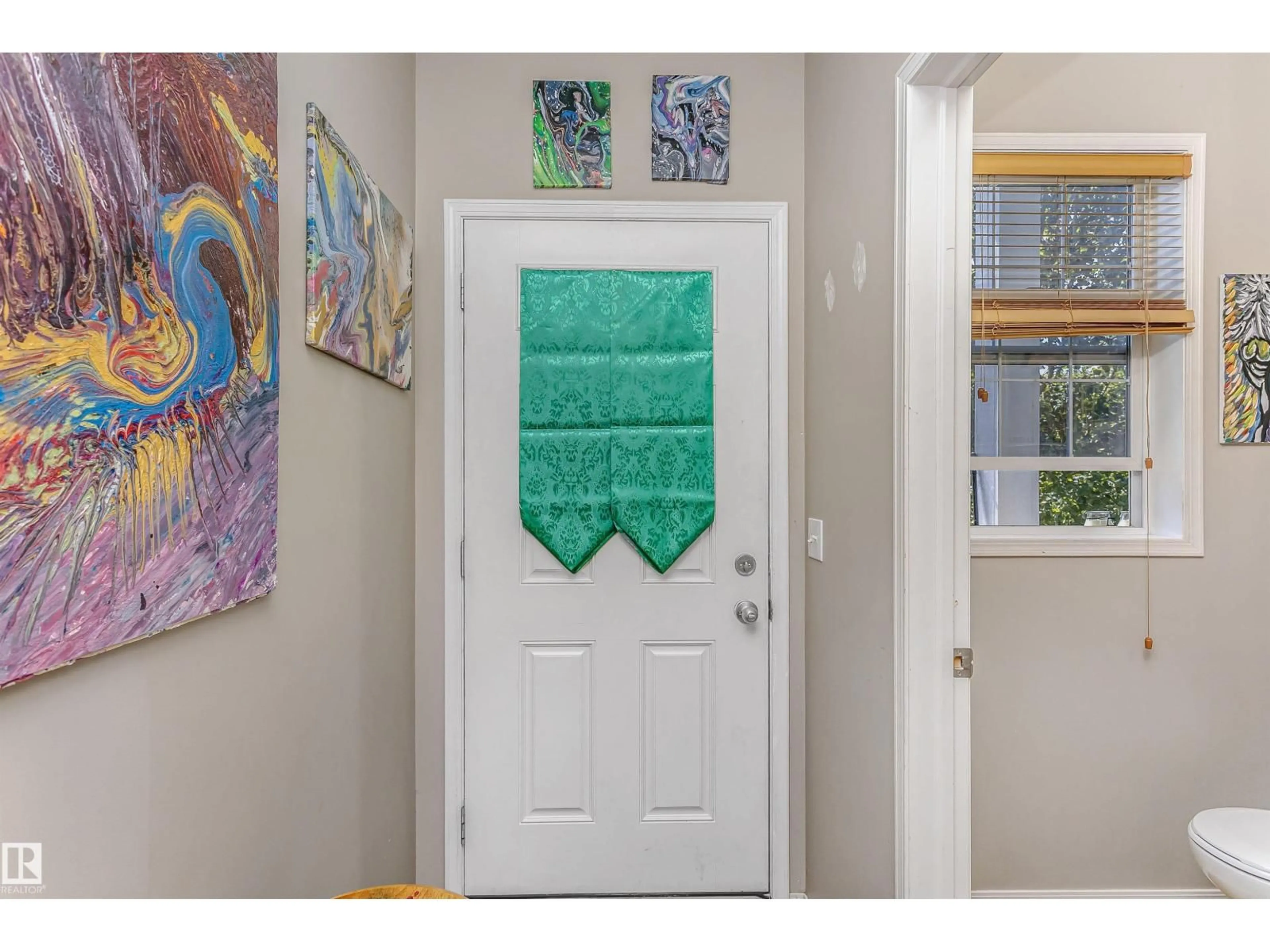 Indoor entryway for 48 VENICE BV, Spruce Grove Alberta T7X0B7
