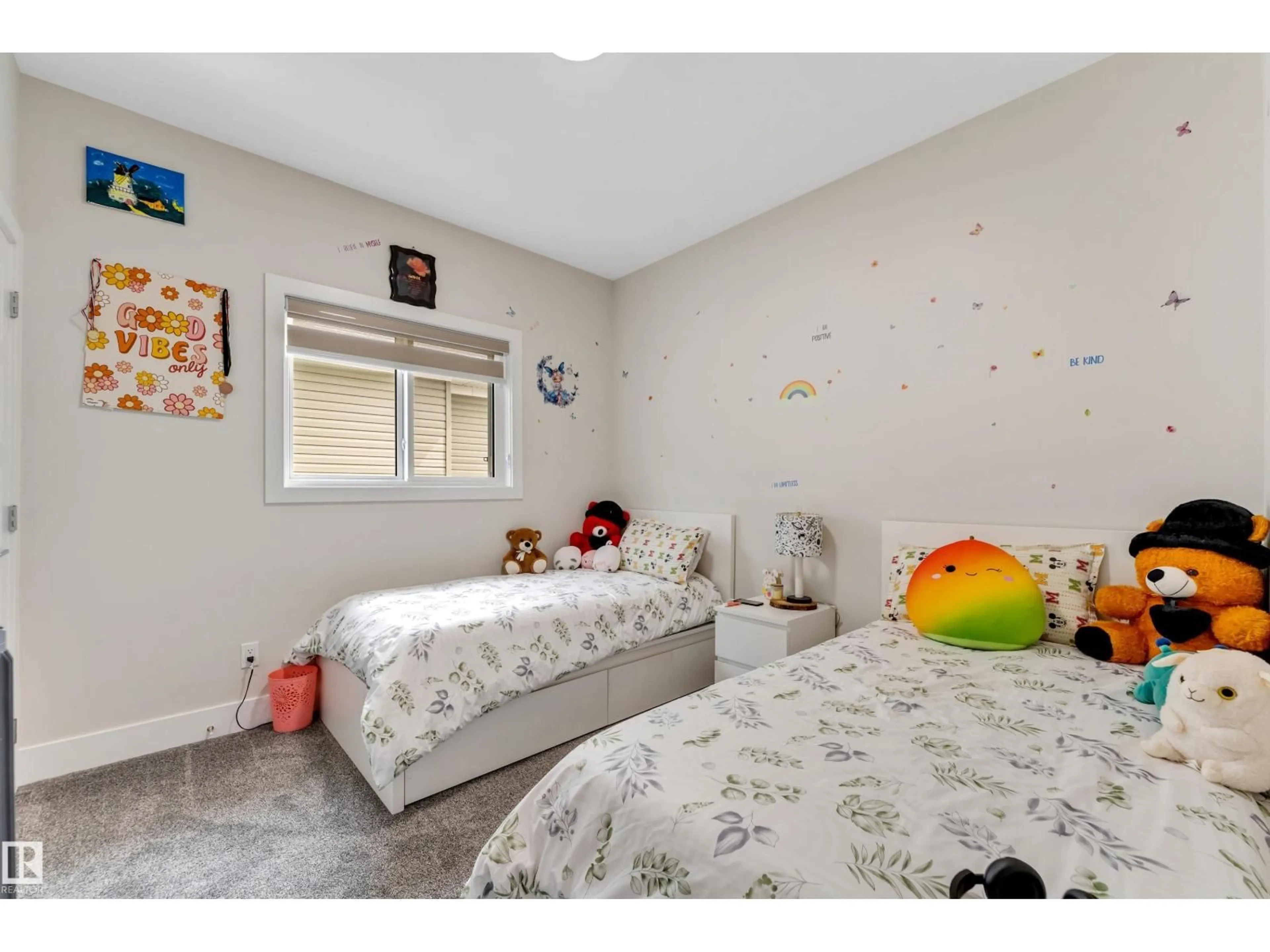 A pic of a room for 449 ROBERTS CR, Leduc Alberta T9E1N4