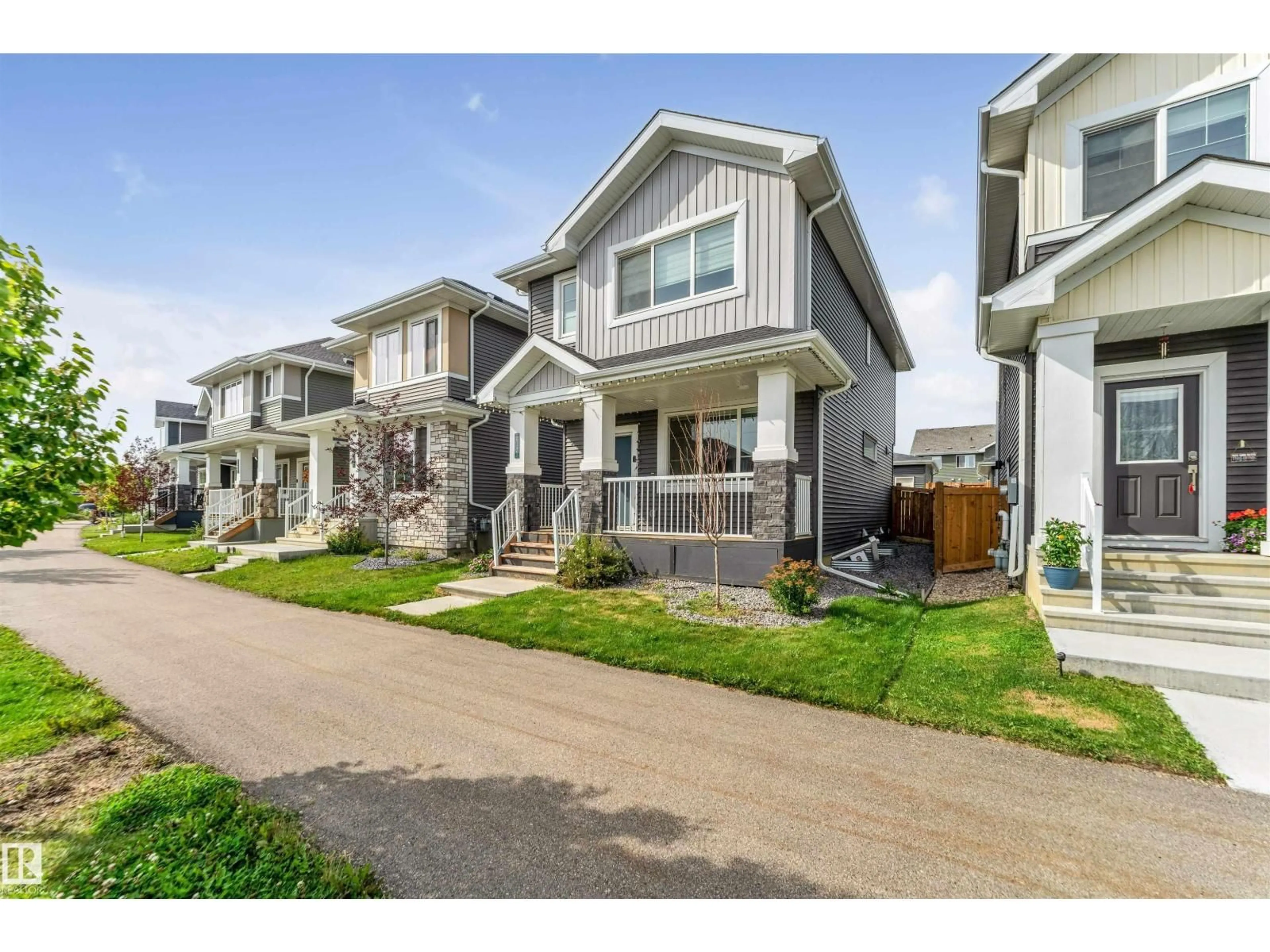 Unknown for 576 GLENRIDDING RAVINE DR, Edmonton Alberta T6W4P1