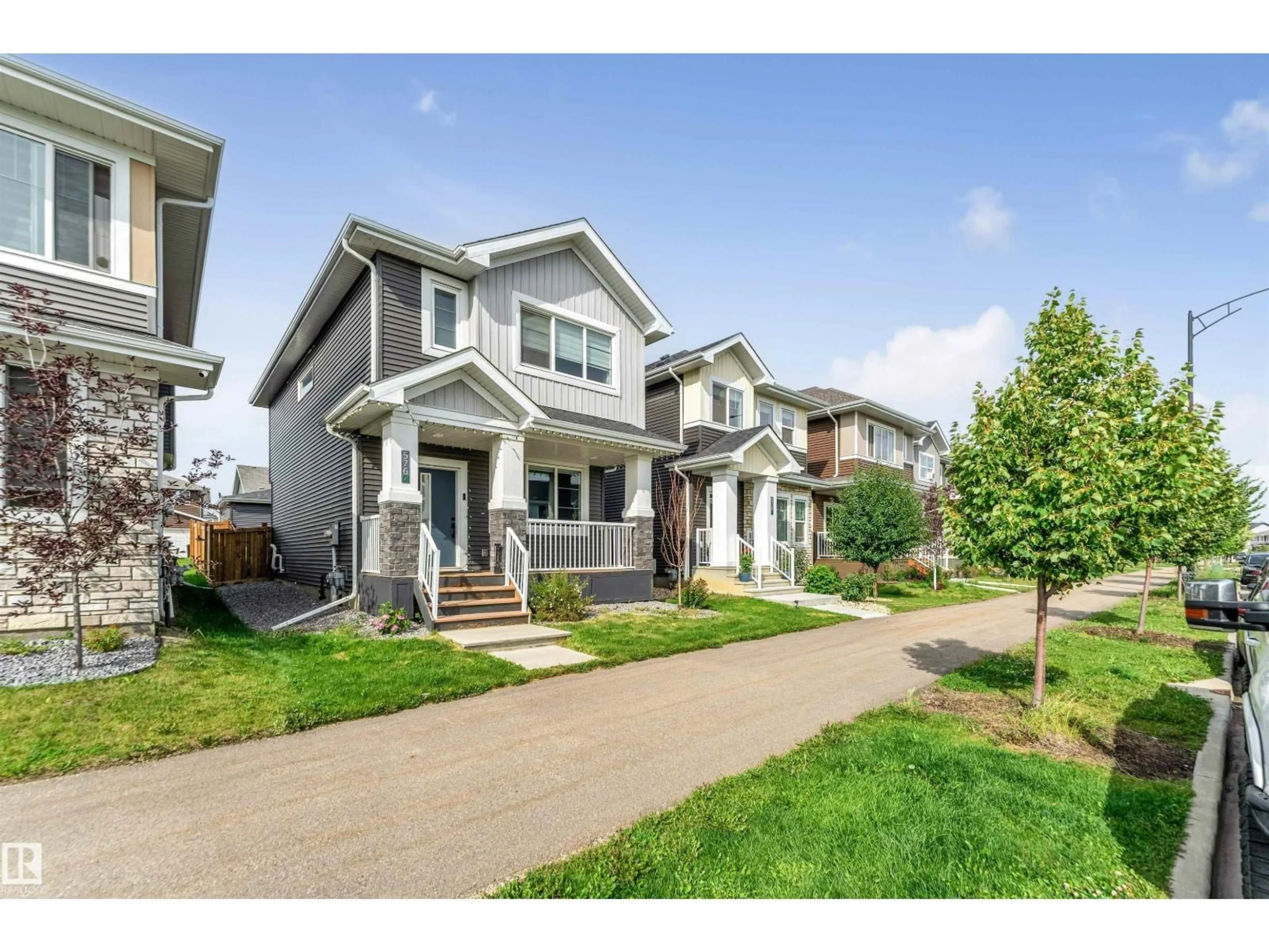 Unknown for 576 GLENRIDDING RAVINE DR, Edmonton Alberta T6W4P1