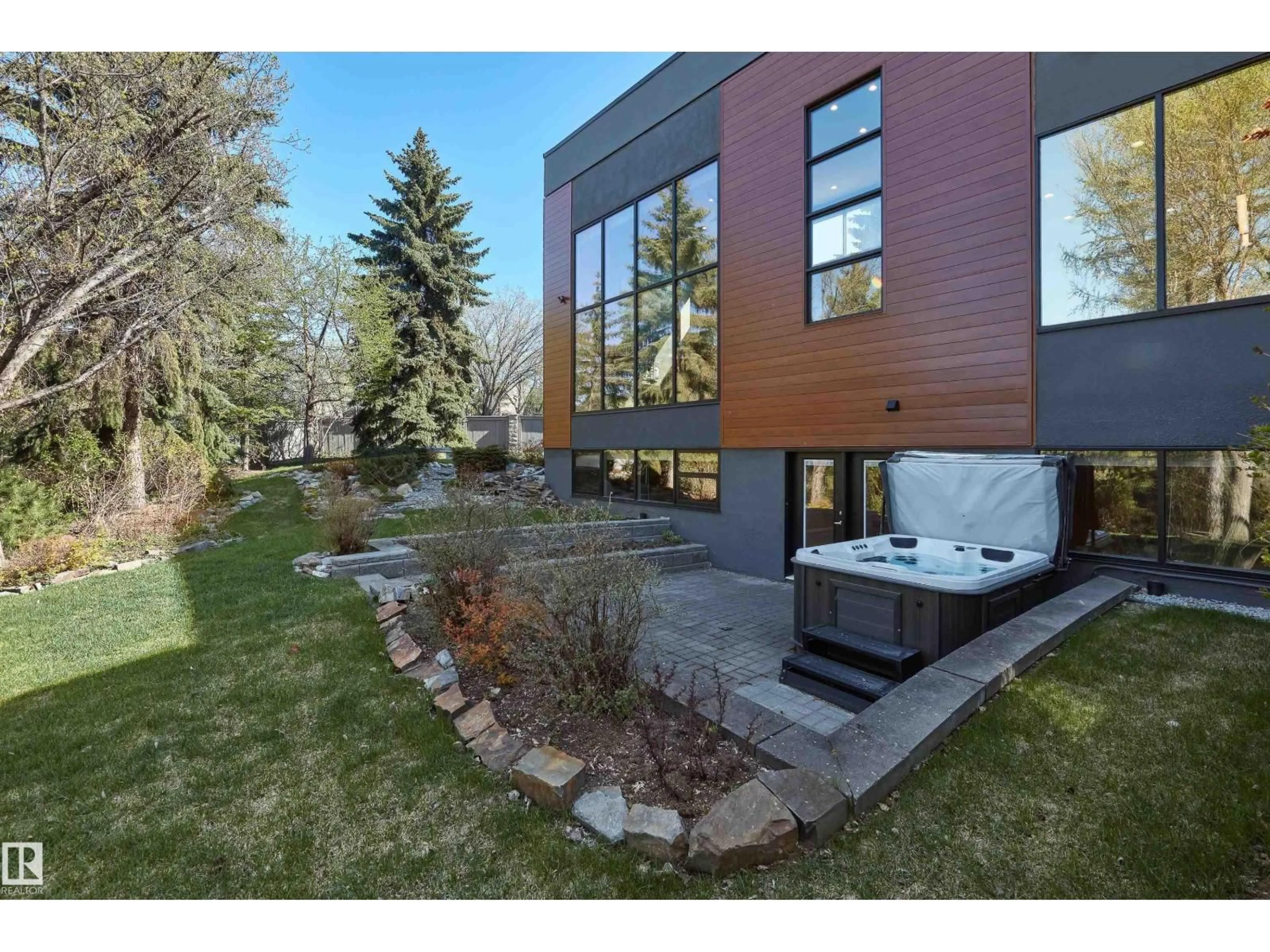 Unknown for 7 PATRICIA PL, Edmonton Alberta T5T5Y1