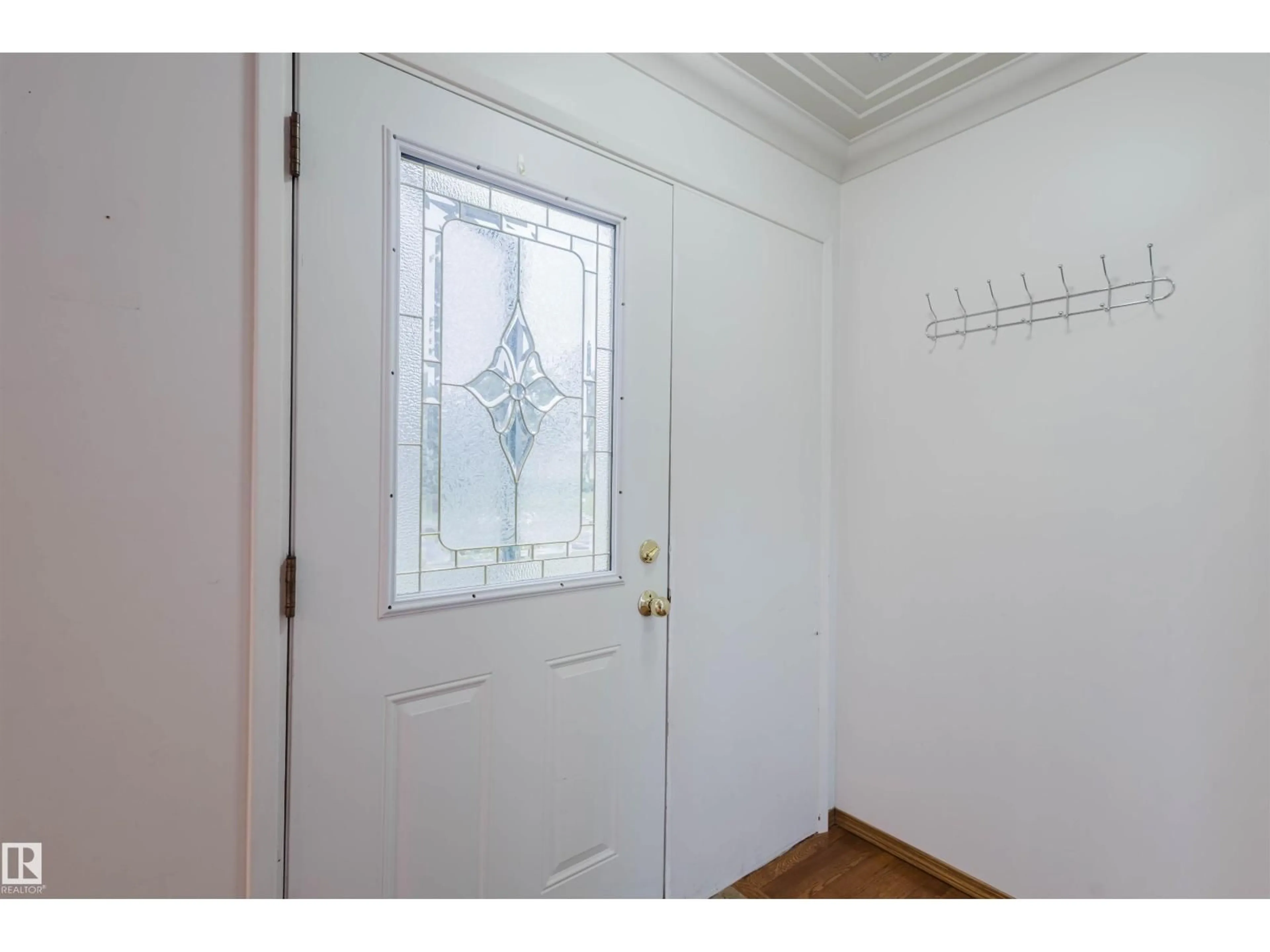 Indoor entryway for NW - 4616 111A ST, Edmonton Alberta T6H3G5