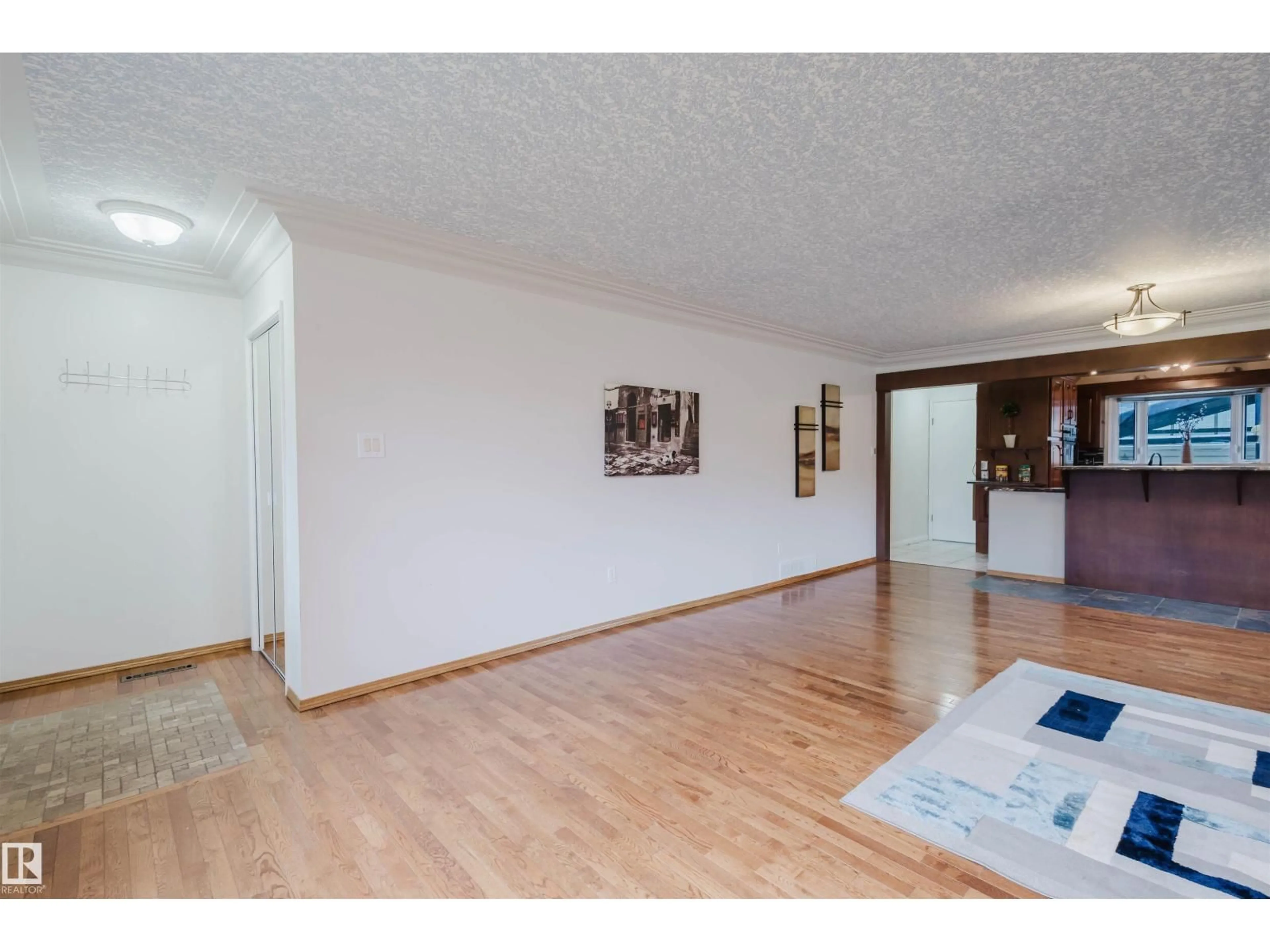 Unknown for NW - 4616 111A ST, Edmonton Alberta T6H3G5