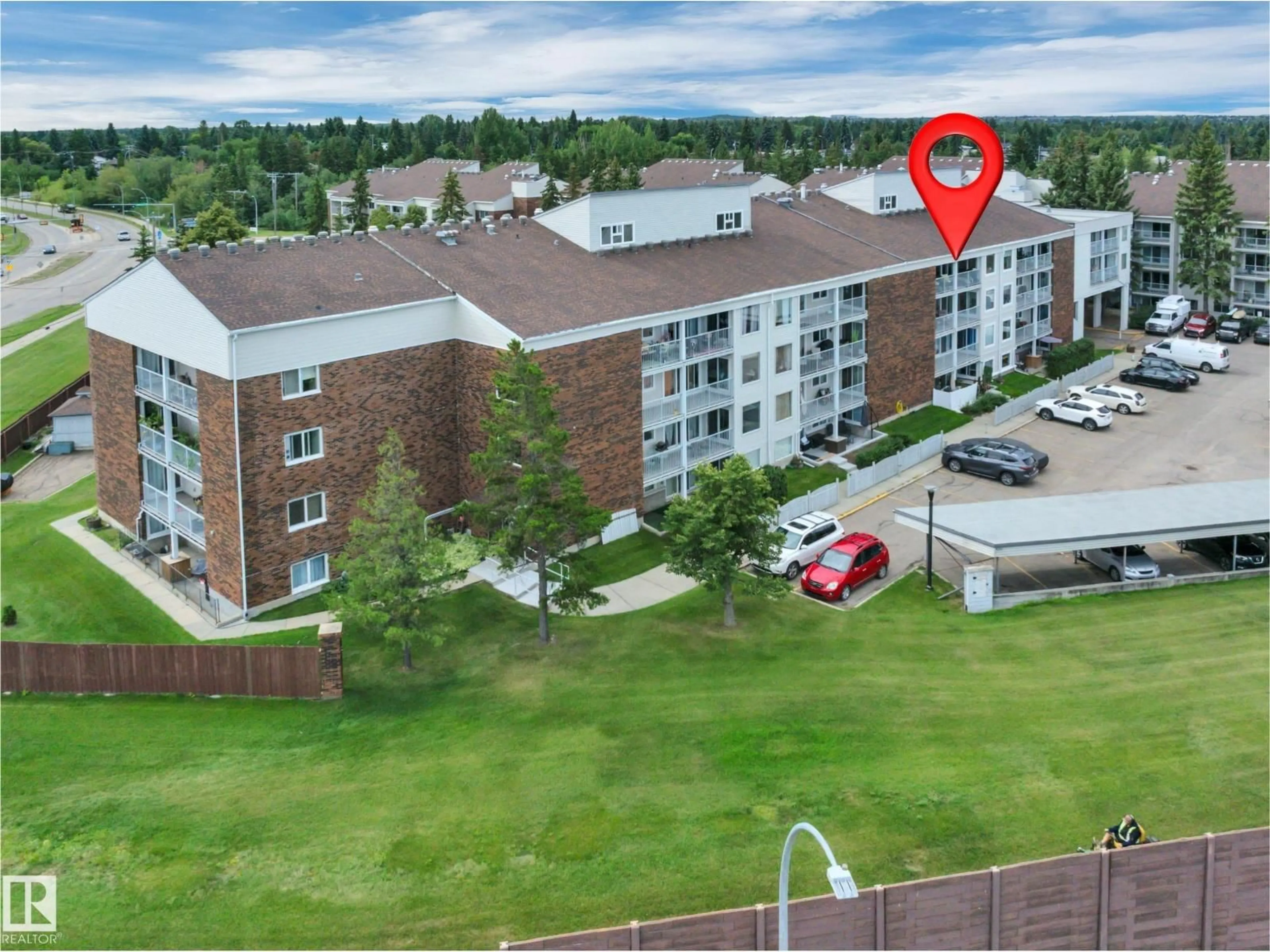 A pic from outside/outdoor area/front of a property/back of a property/a pic from drone, city buildings view from balcony for 4404 - 431 122 ST, Edmonton Alberta T6J4A9