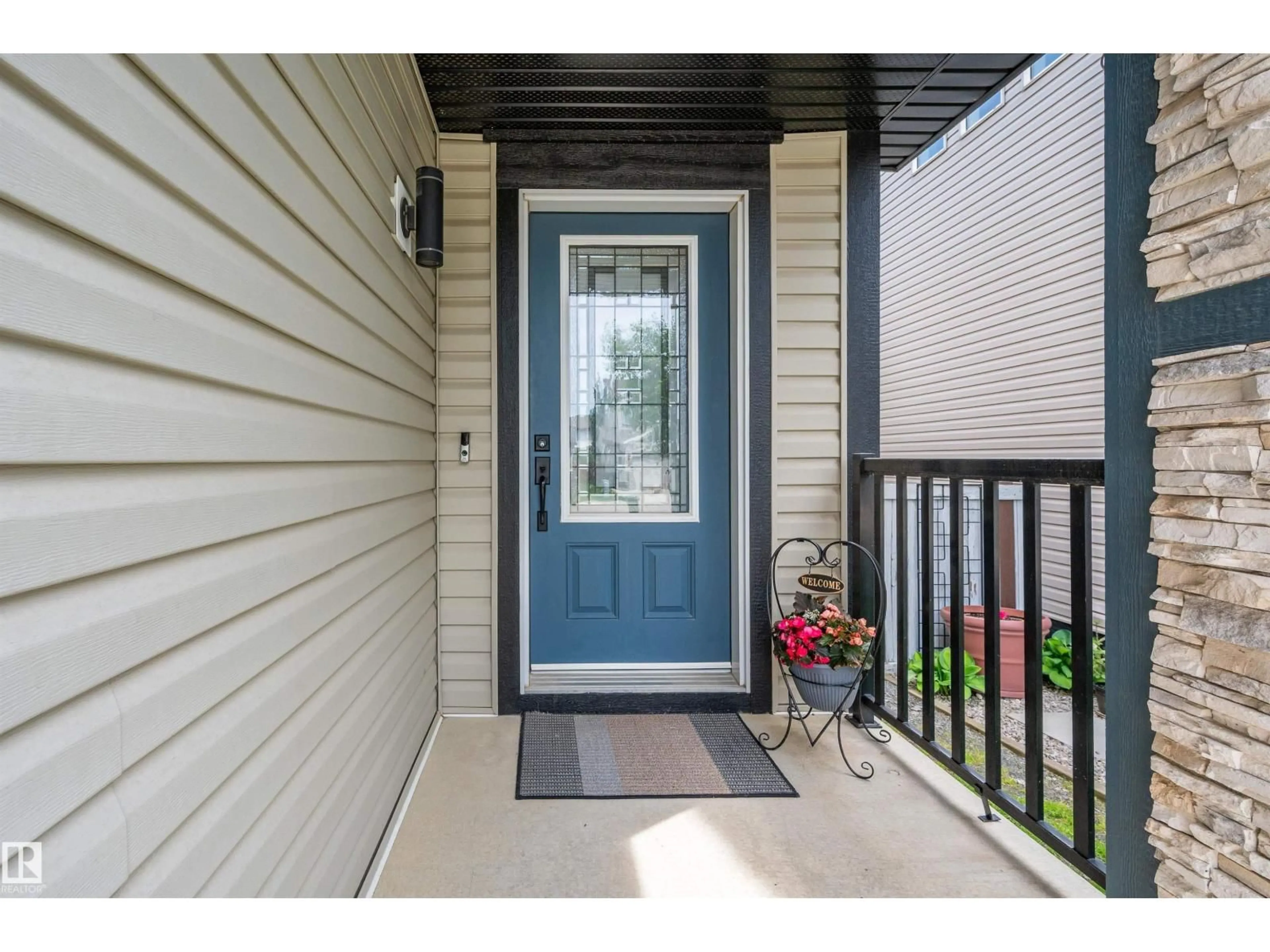 Indoor entryway for 1241 SECORD LANDING LD, Edmonton Alberta T5T4N4