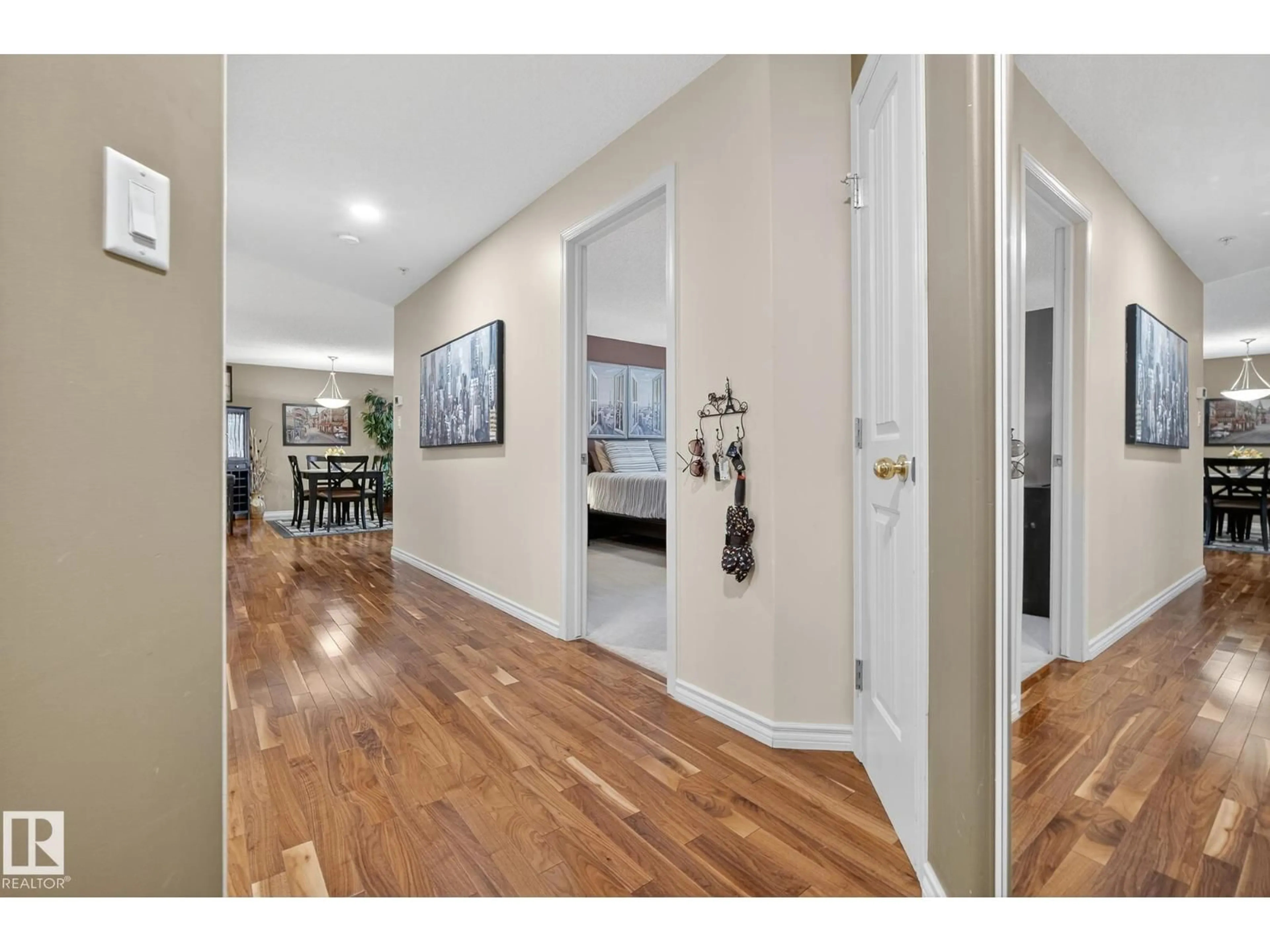 Indoor entryway for #318 - 2098 BLACKMUD CREEK DR, Edmonton Alberta T6W1T7