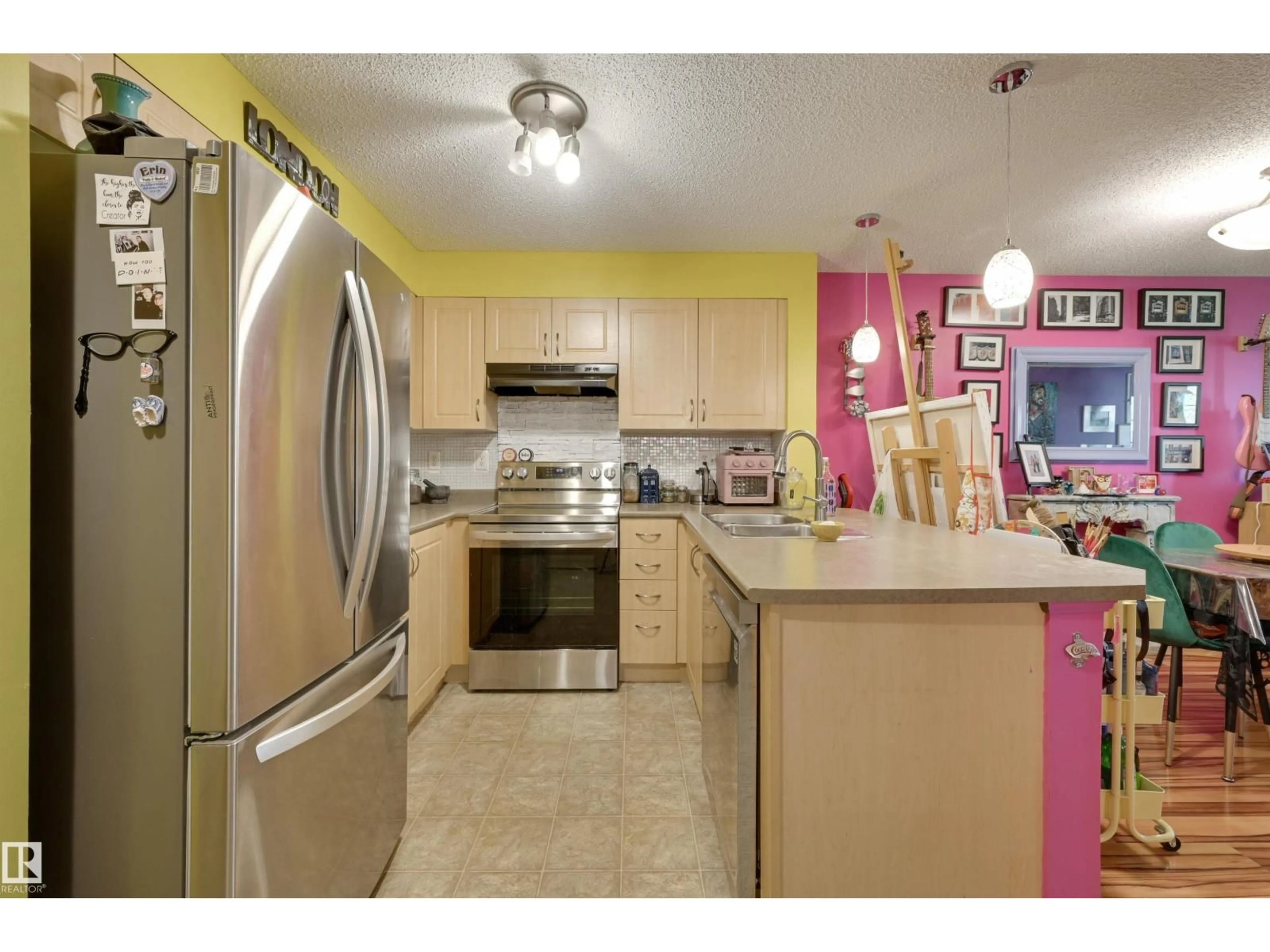 Standard kitchen, unknown for #206 - 11445 ELLERSLIE RD, Edmonton Alberta T6W1T1