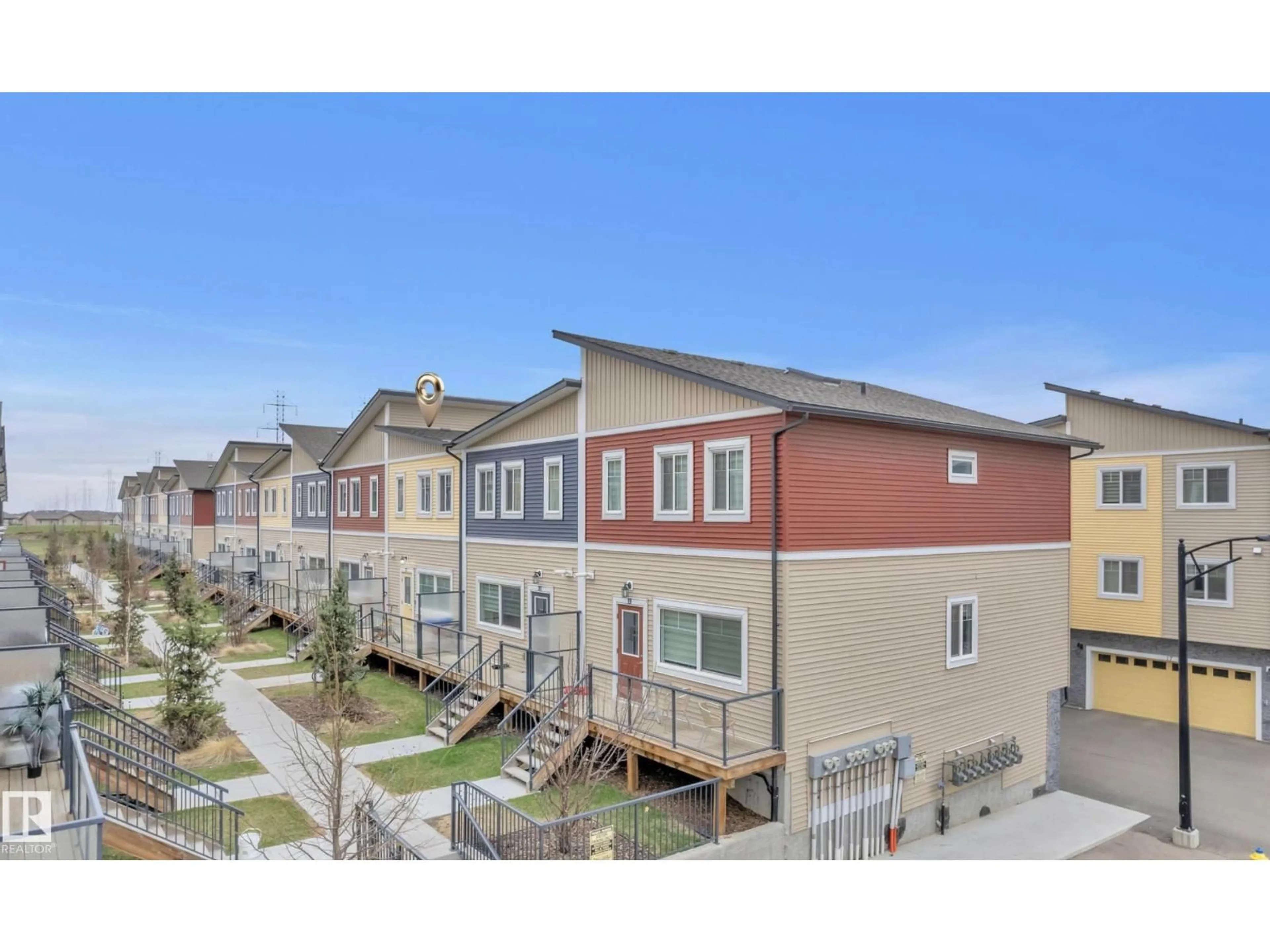 A pic from outside/outdoor area/front of a property/back of a property/a pic from drone, street for 21 - 2803 14 AV, Edmonton Alberta T6T2K4