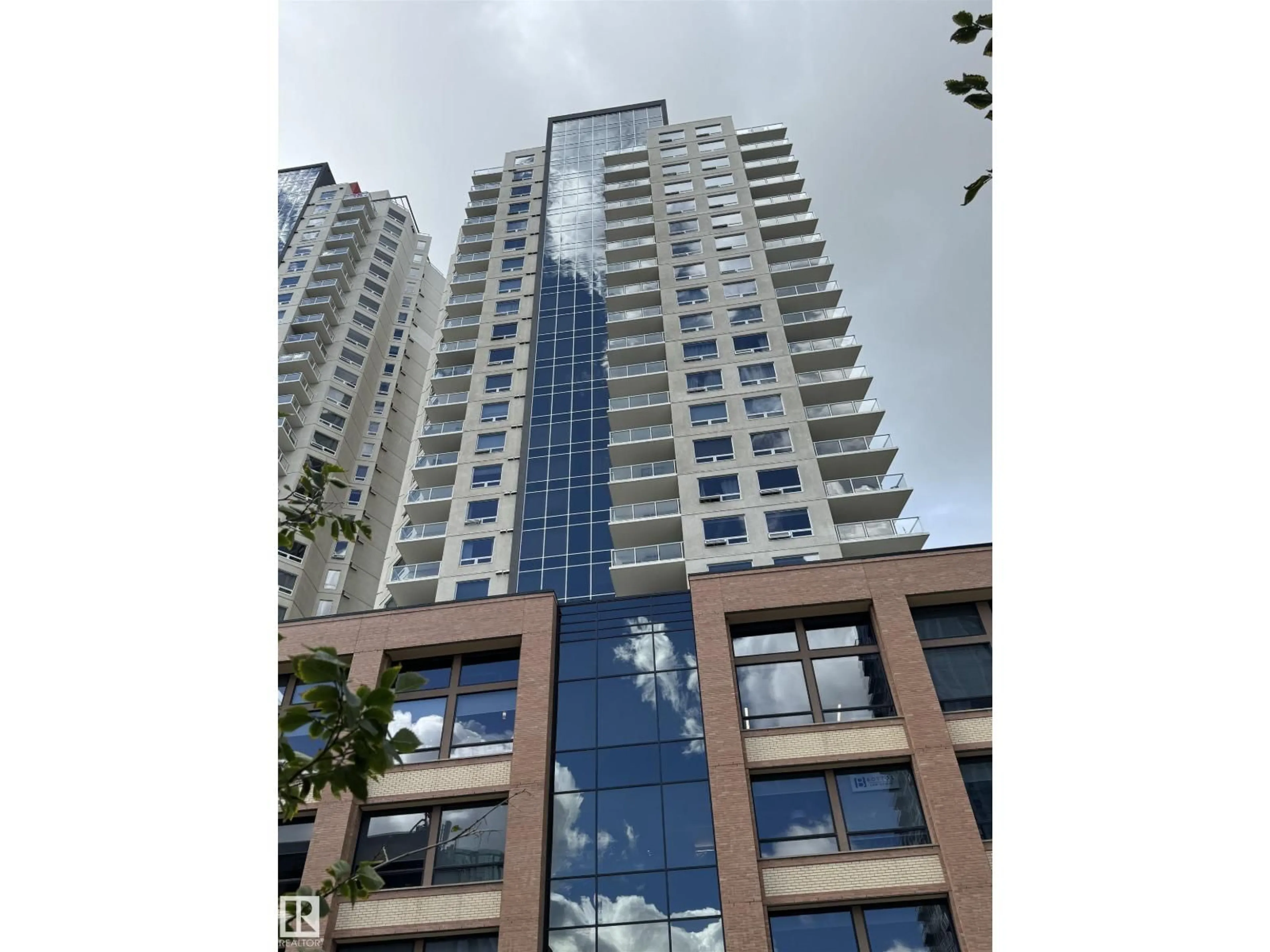 Unknown for 602 - 10226 104 ST NW, Edmonton Alberta T5J1B8