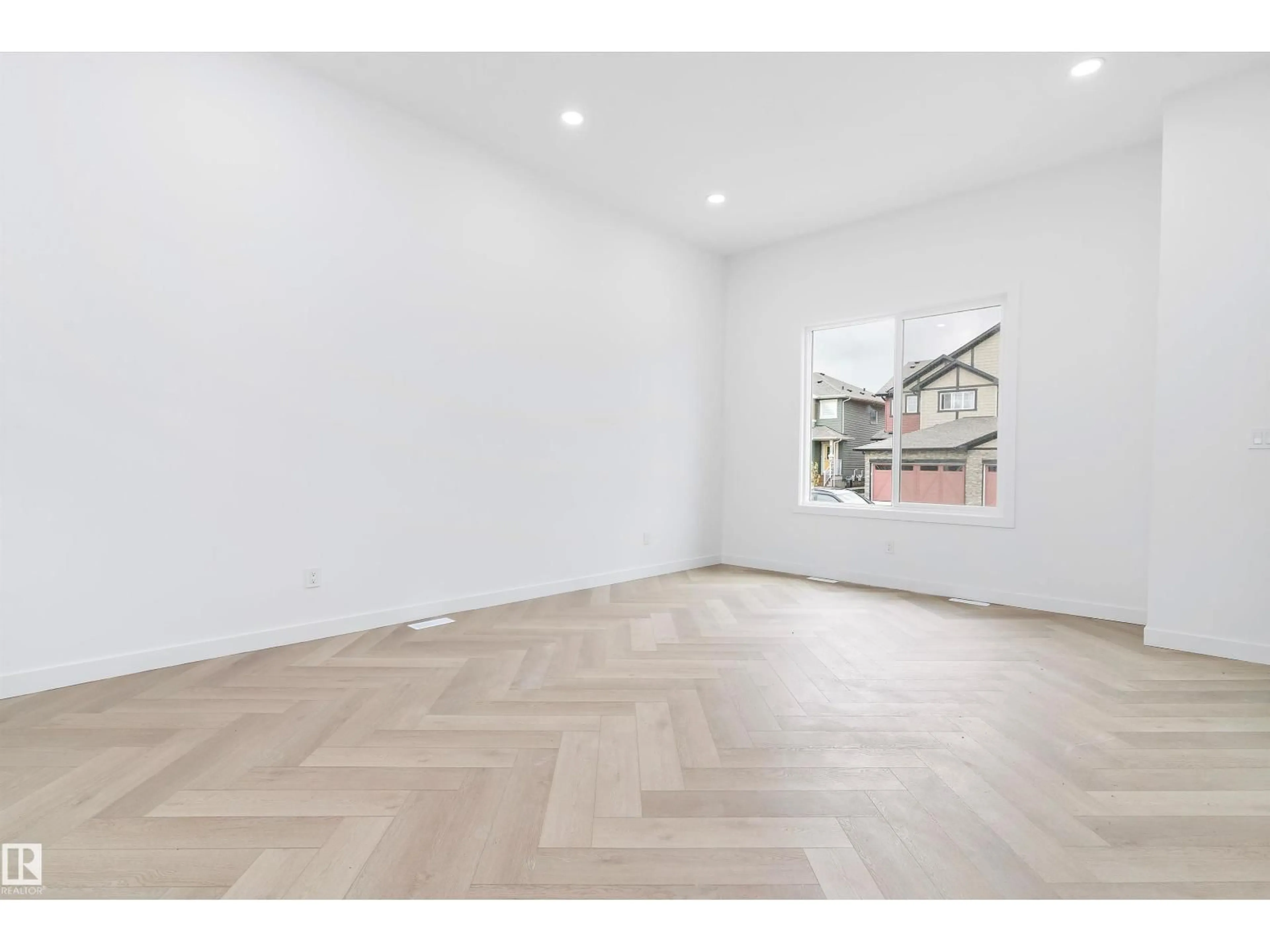 A pic of a room for 838 NORTHERN HARRIER LN, Edmonton Alberta T5R2V5