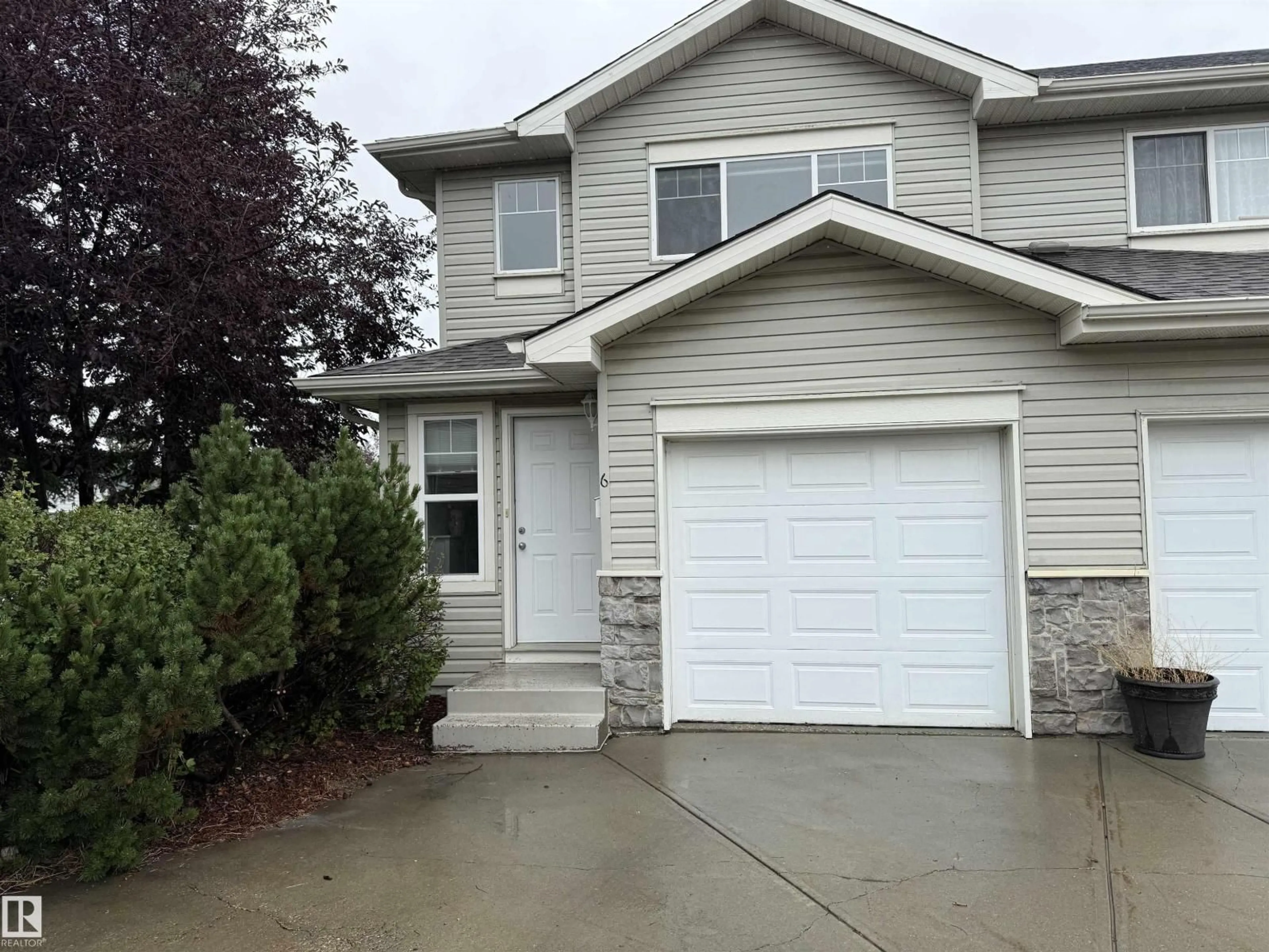 Home with vinyl exterior material, street for #6 - 230 EDWARDS DR, Edmonton Alberta T6X1G7