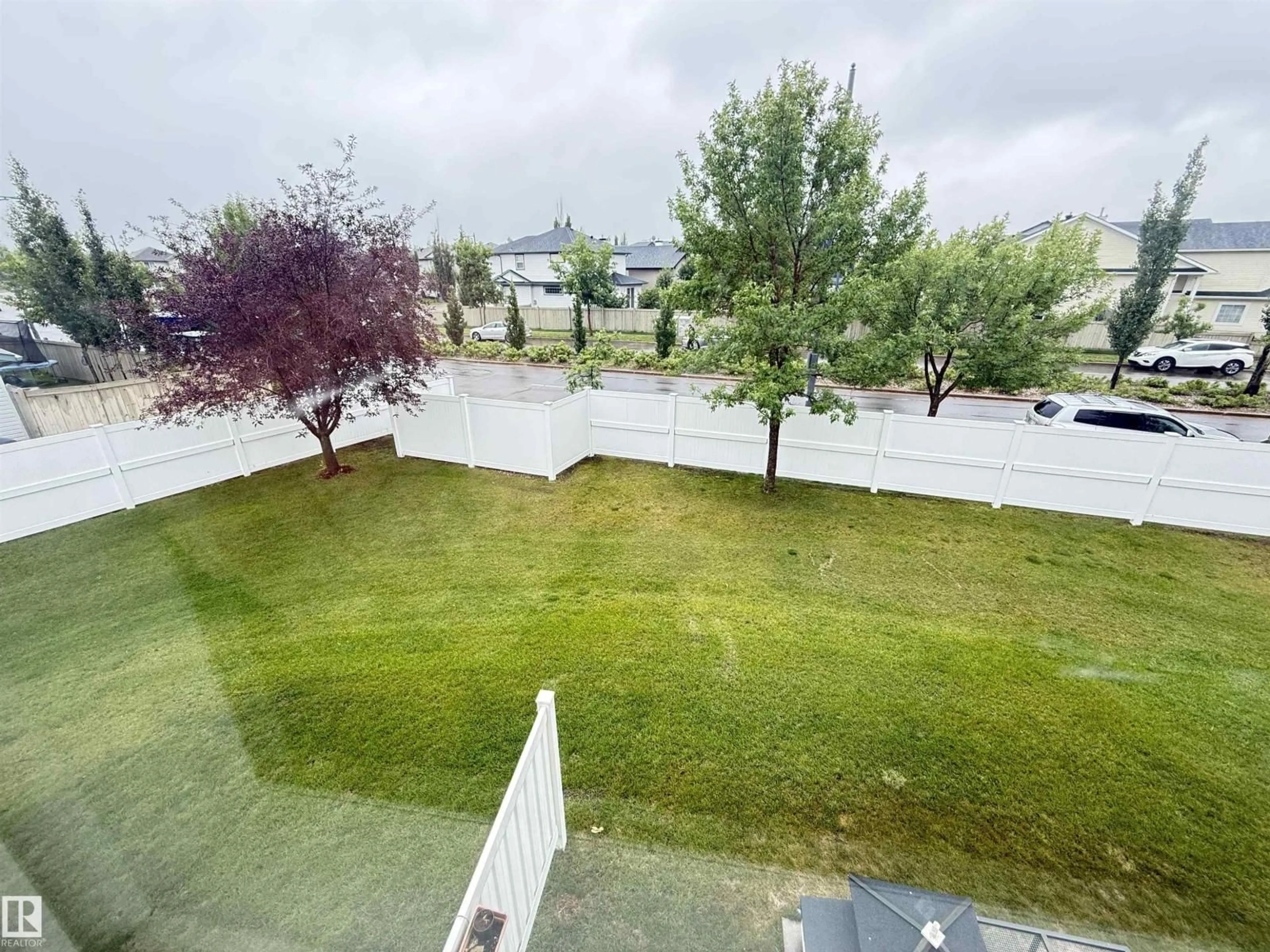 A pic from outside/outdoor area/front of a property/back of a property/a pic from drone, unknown for #6 - 230 EDWARDS DR, Edmonton Alberta T6X1G7