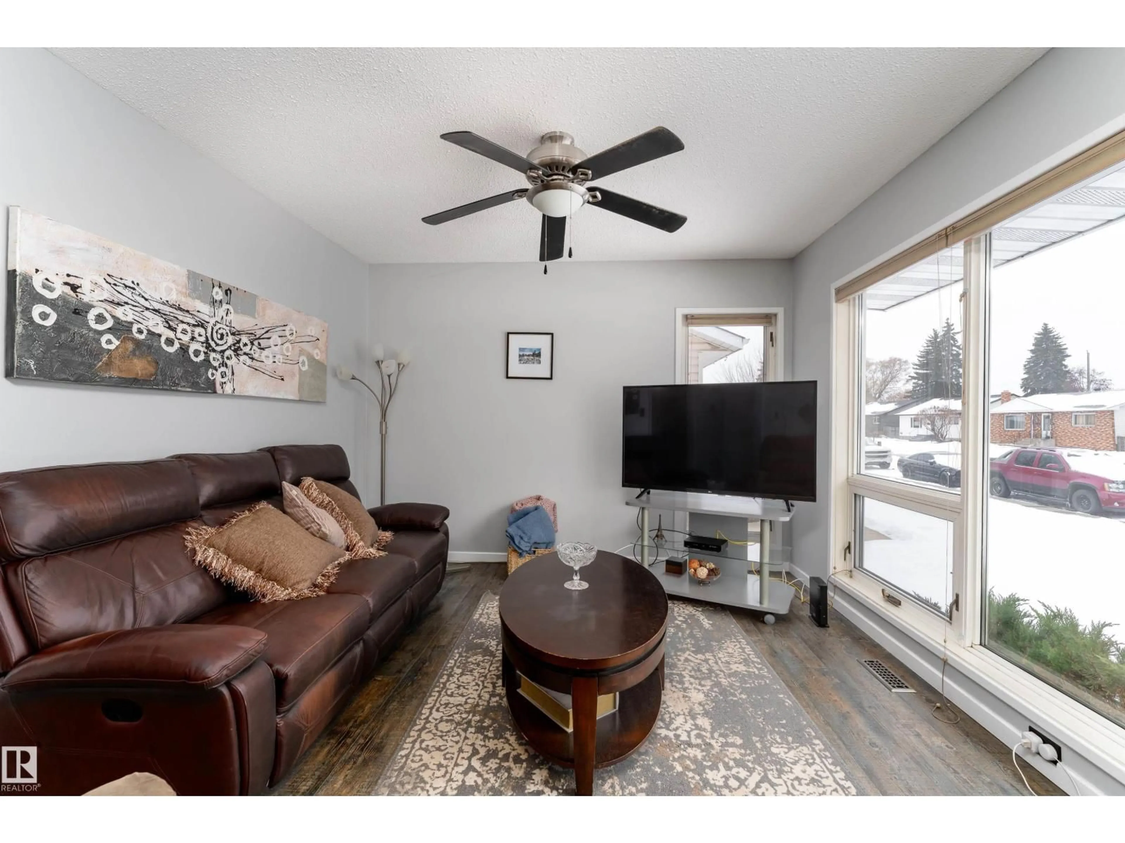 Living room with furniture, unknown for 10579 40 ST, Edmonton Alberta T6A1S9