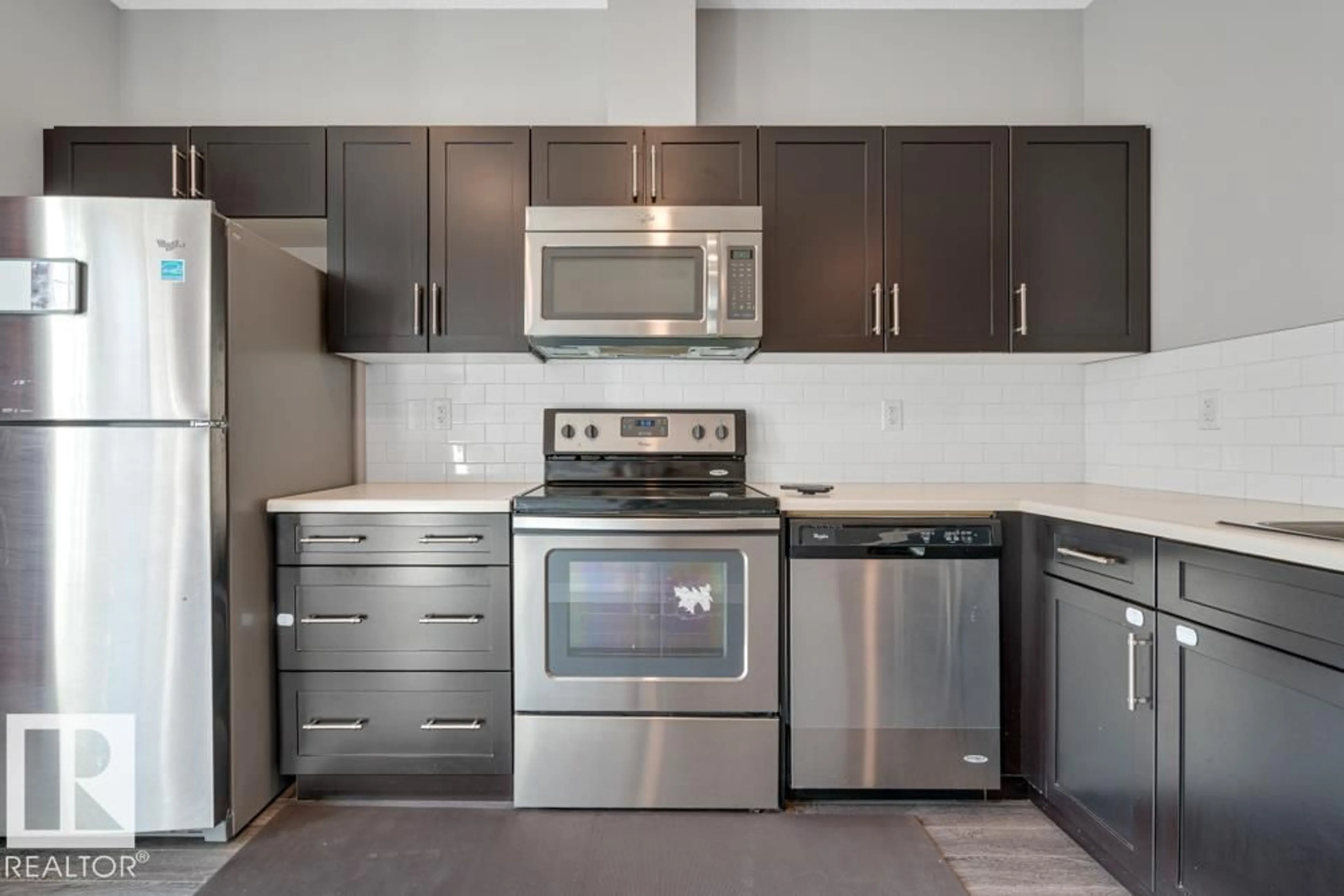 Standard kitchen, unknown for 804 - 97 WELSH DR, Edmonton Alberta T6X1Y8