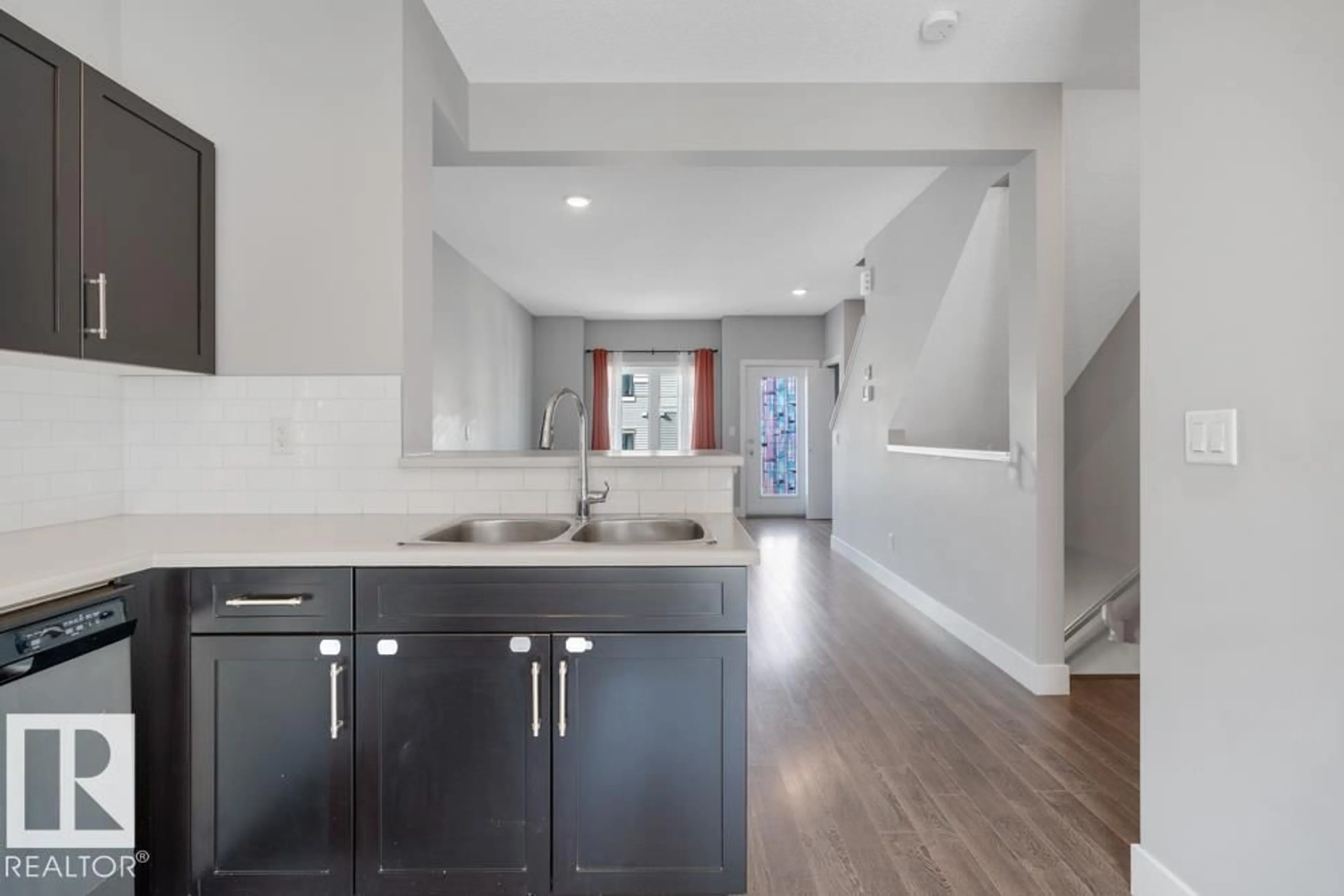 Open concept kitchen, unknown for 804 - 97 WELSH DR, Edmonton Alberta T6X1Y8