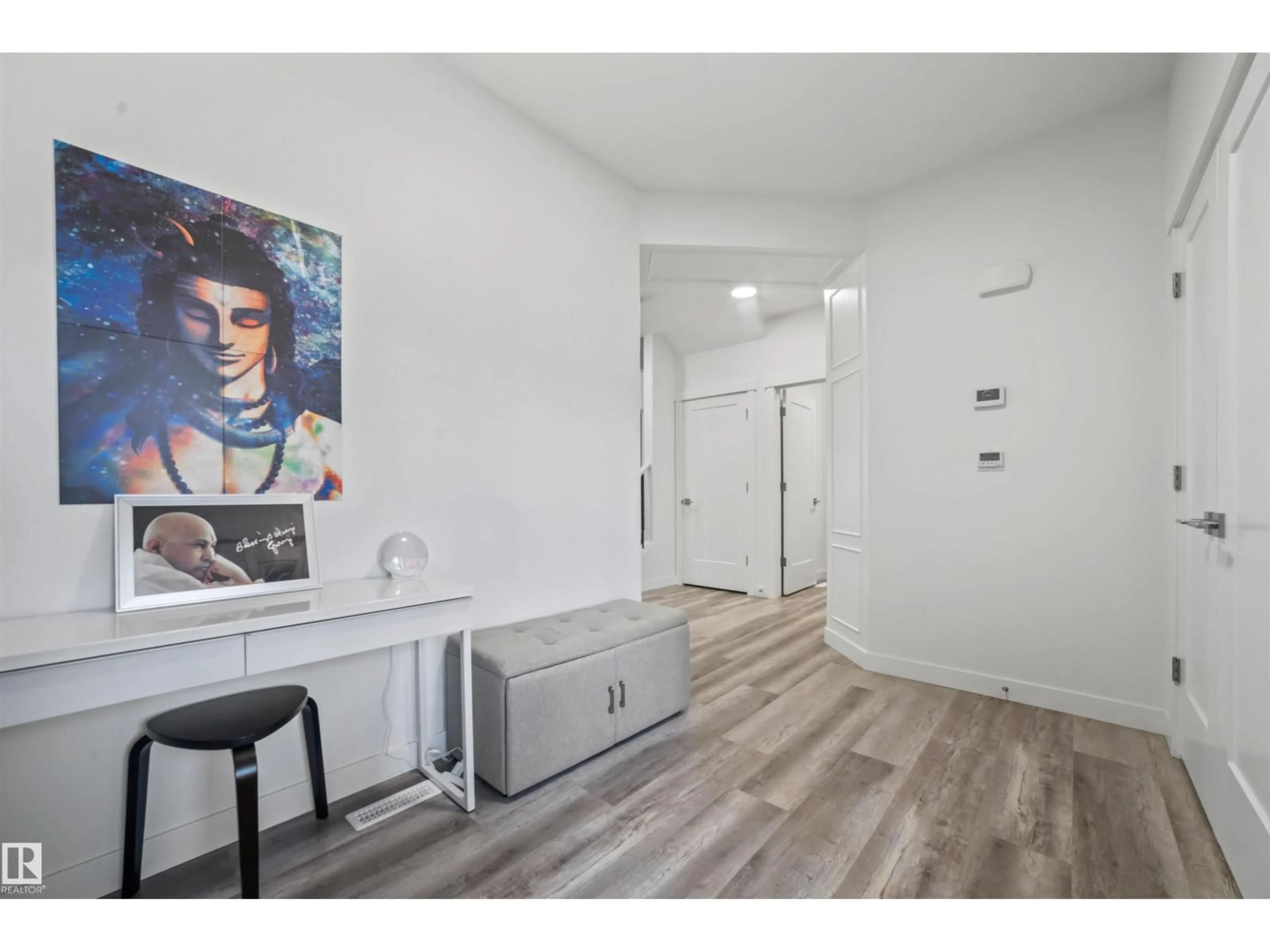 Unknown for SW SW - 2100 GRAYDON HILL CR, Edmonton Alberta T6W4K6