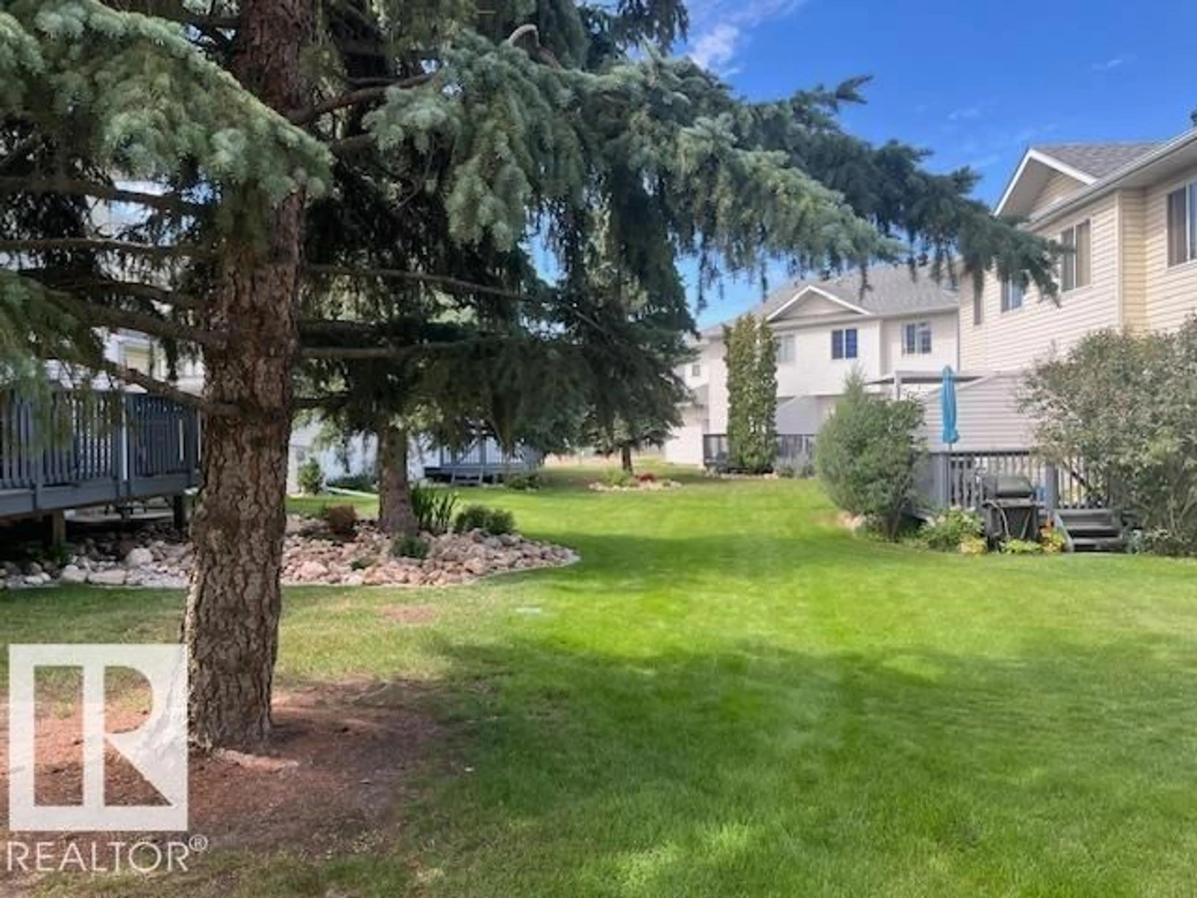 Unknown for 1033 - 16 YOUVILLE DR, Edmonton Alberta T6L6V9