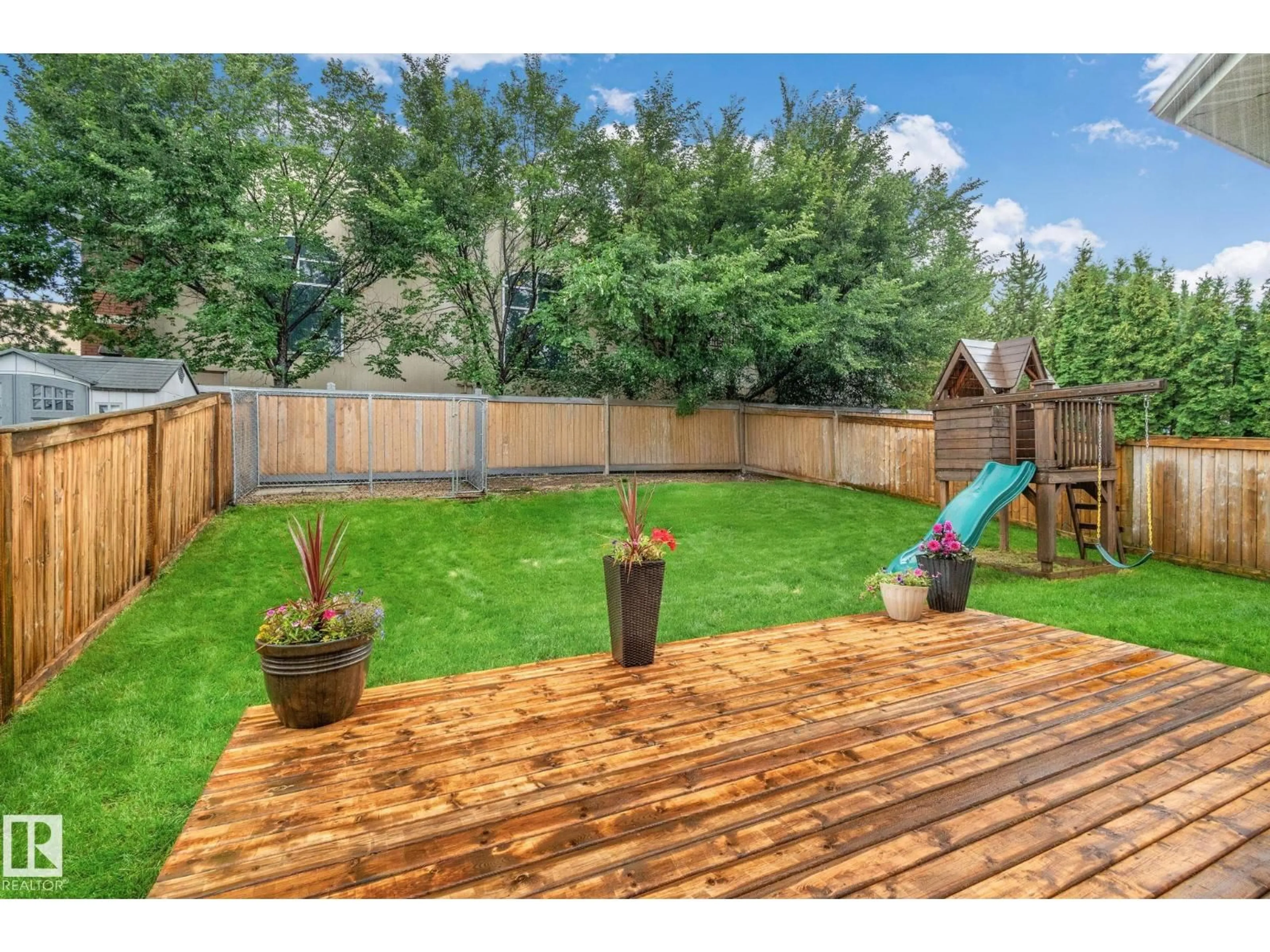 Patio, unknown for 61 RUE MONETTE, Beaumont Alberta T4X1T2