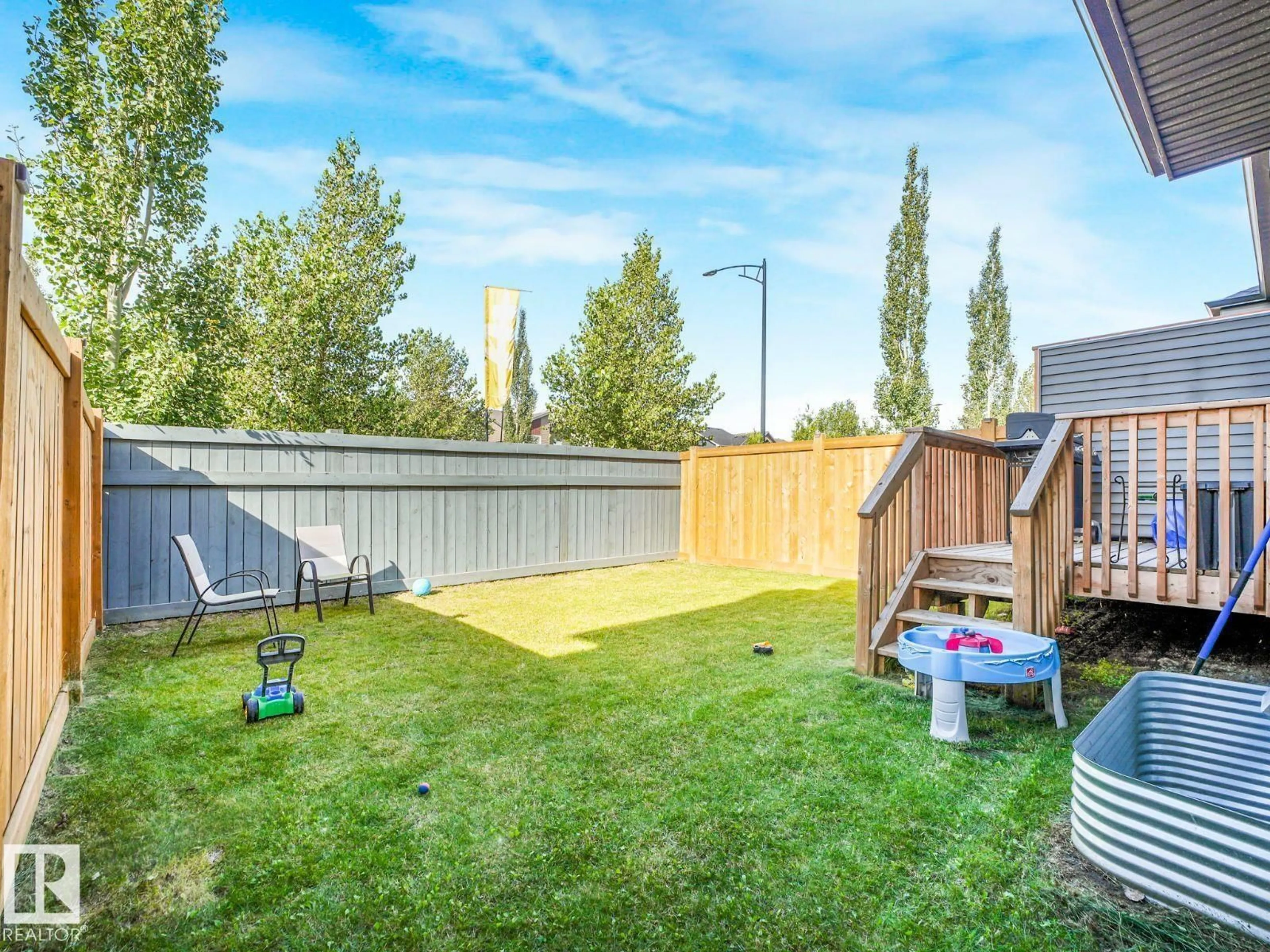 Patio, unknown for 4016 KINSELLA WY, Edmonton Alberta T6W4J5