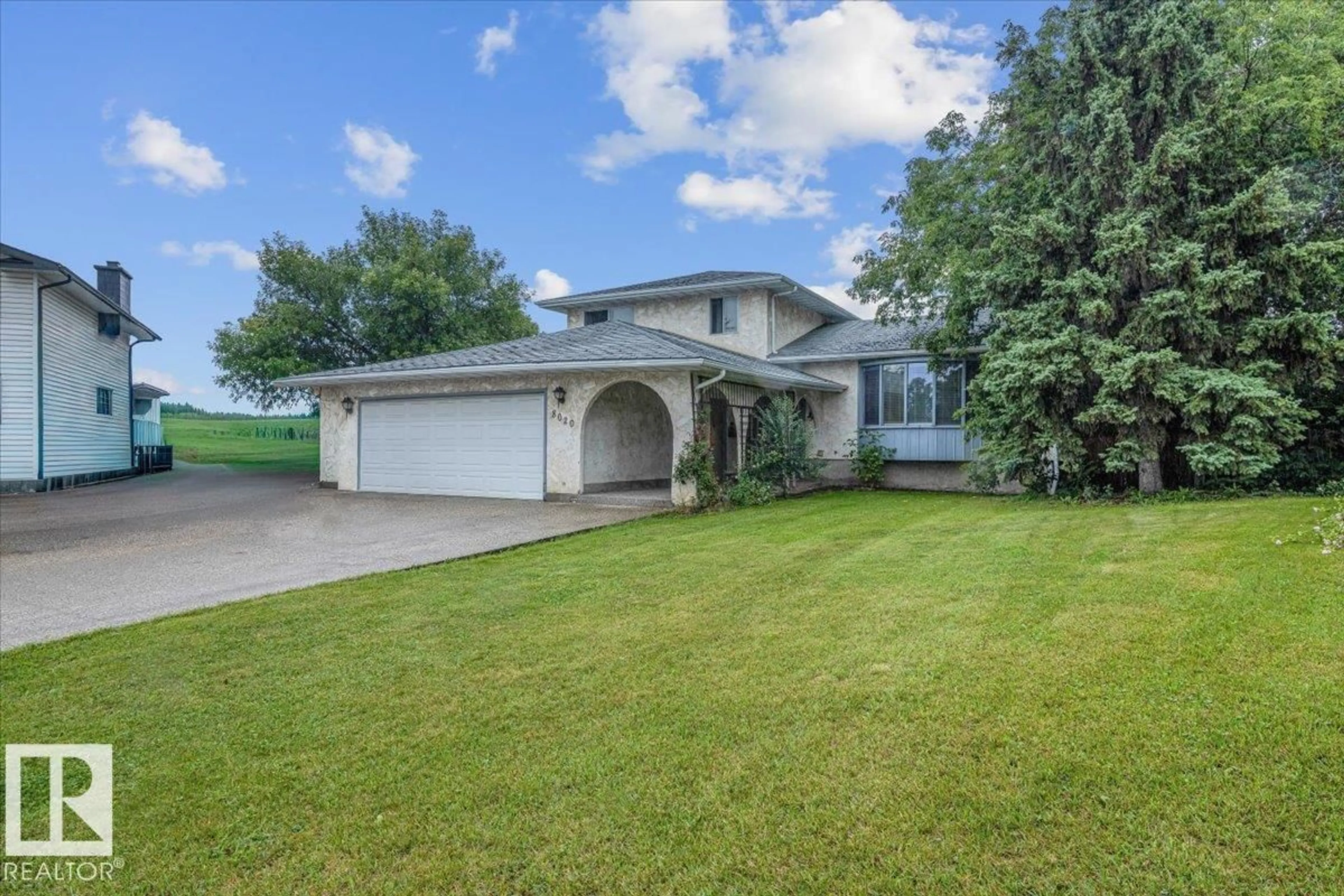 A pic from outside/outdoor area/front of a property/back of a property/a pic from drone, street for NW - 8020 182A ST, Edmonton Alberta T5T0V1