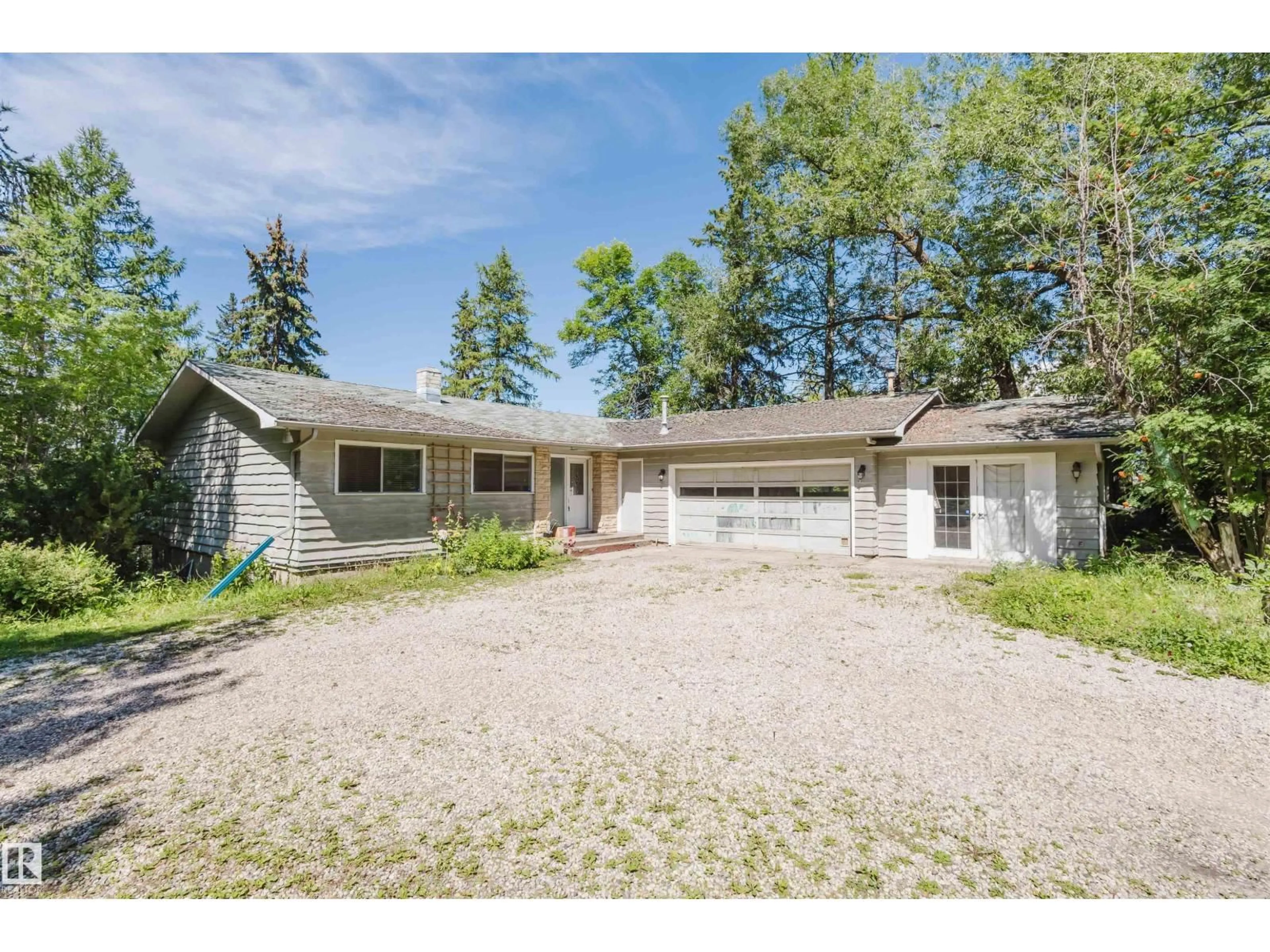A pic from outside/outdoor area/front of a property/back of a property/a pic from drone, street for 168 WINDERMERE DR, Edmonton Alberta T6W0S4
