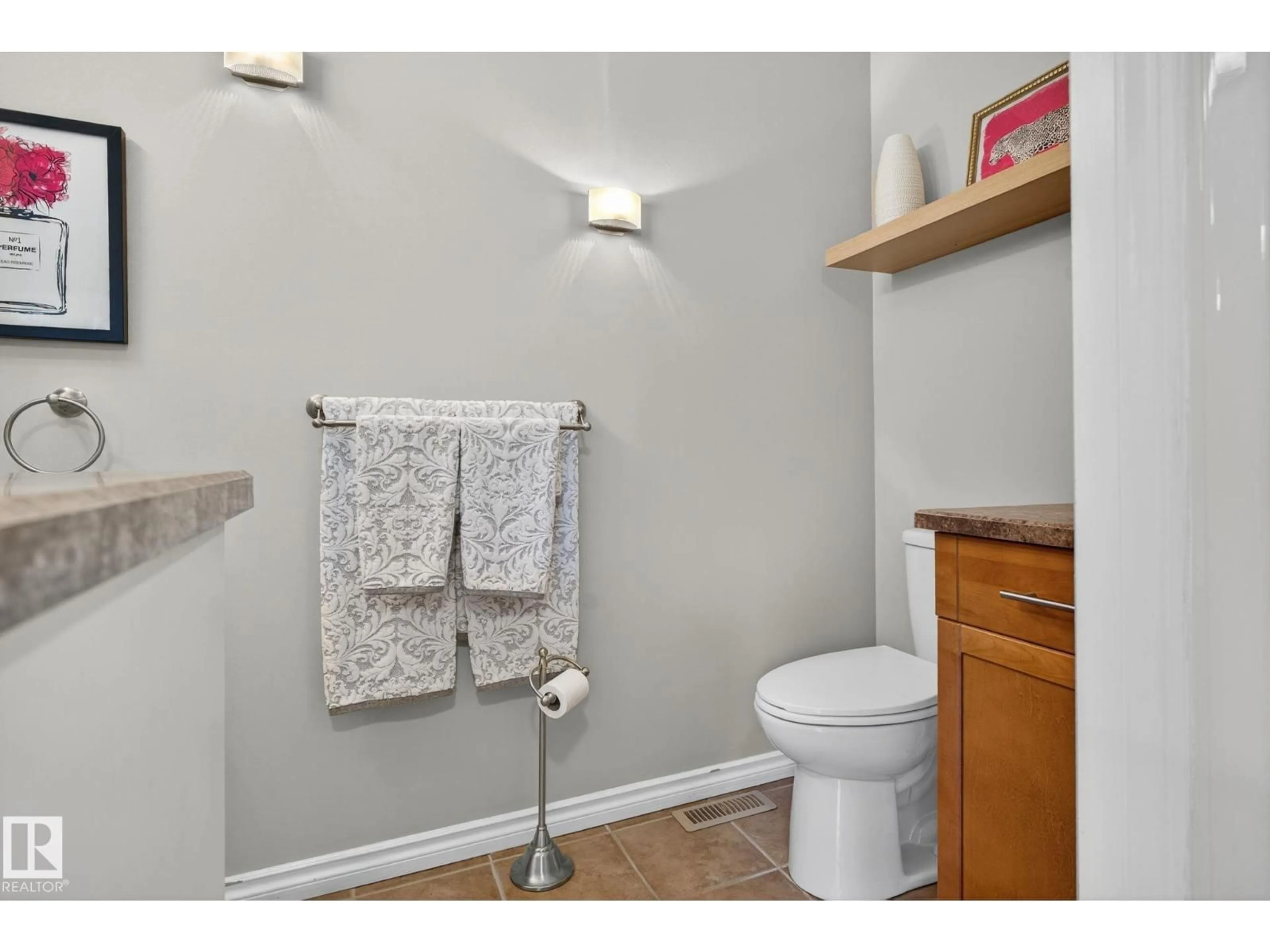 Standard bathroom, ceramic/tile floor for 2989 130 AV, Edmonton Alberta T5A3M1
