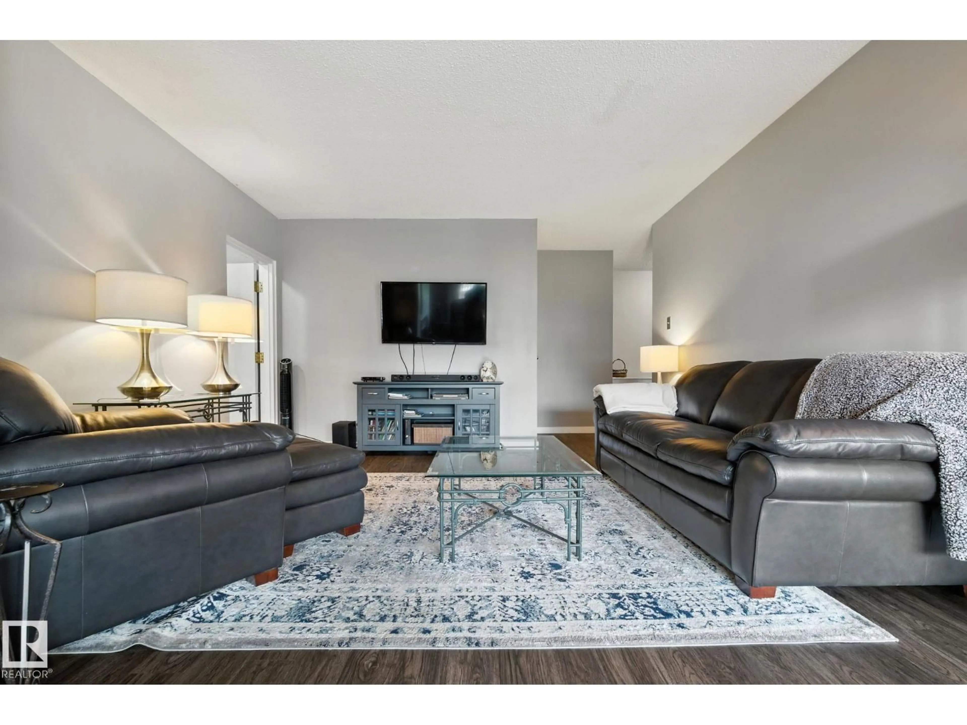 Living room with furniture, unknown for 405 - 9809 110 ST, Edmonton Alberta T5K2J9