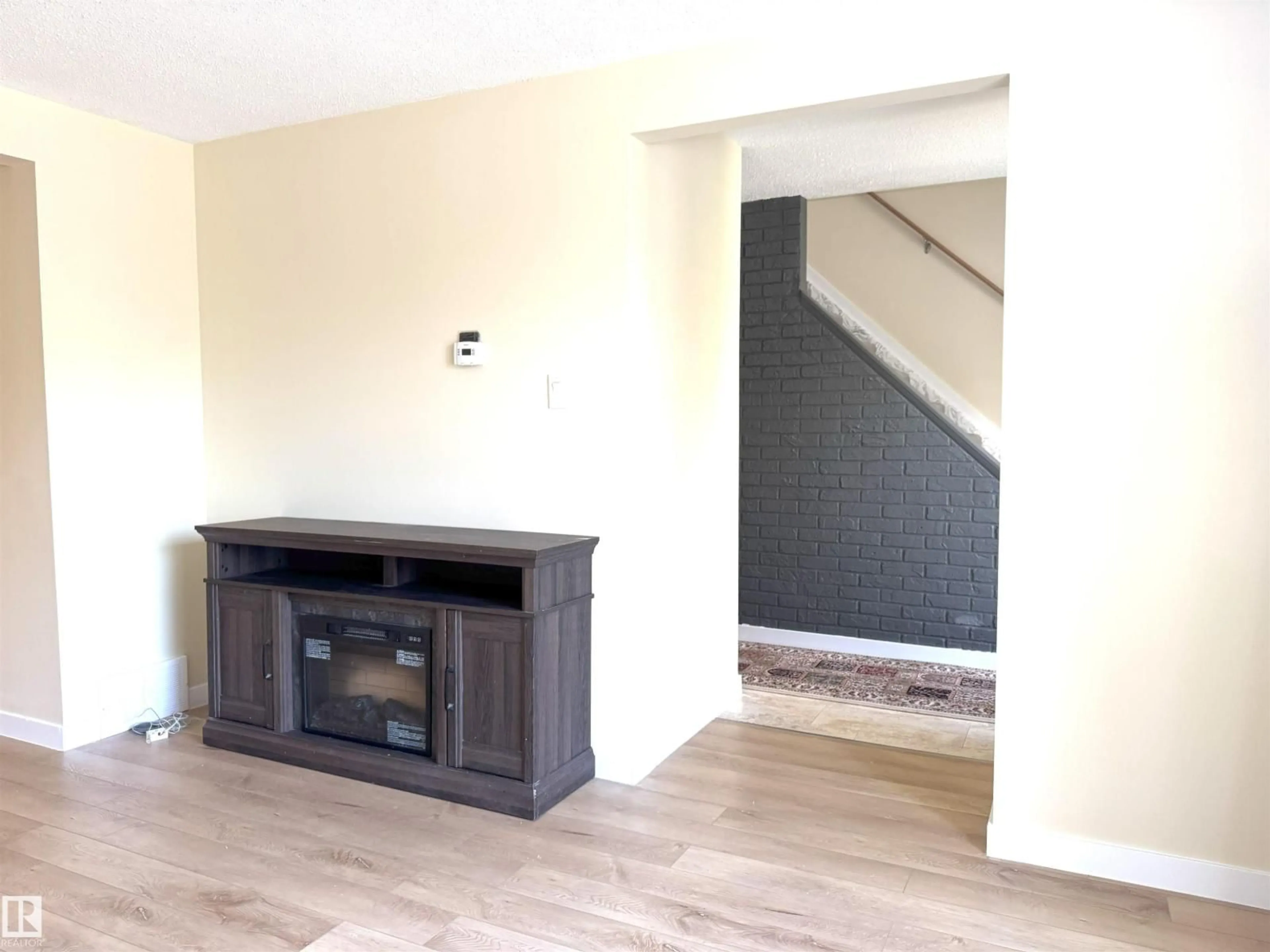 A pic of a room for 5342 MCLEOD RD, Edmonton Alberta T5A3N9