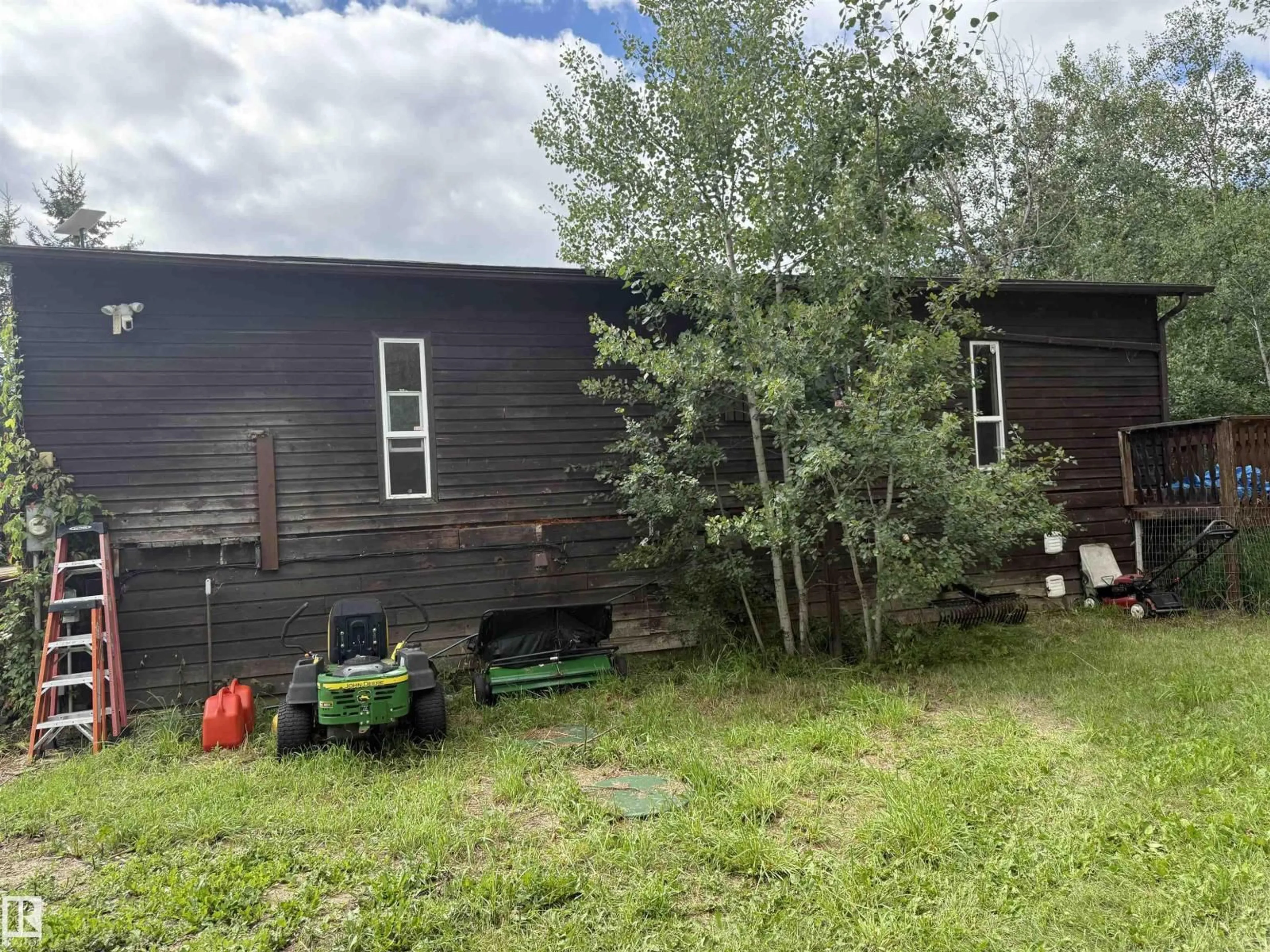 Shed for #2 - 52510 RGE ROAD 25, Rural Parkland County Alberta T7Y2M2