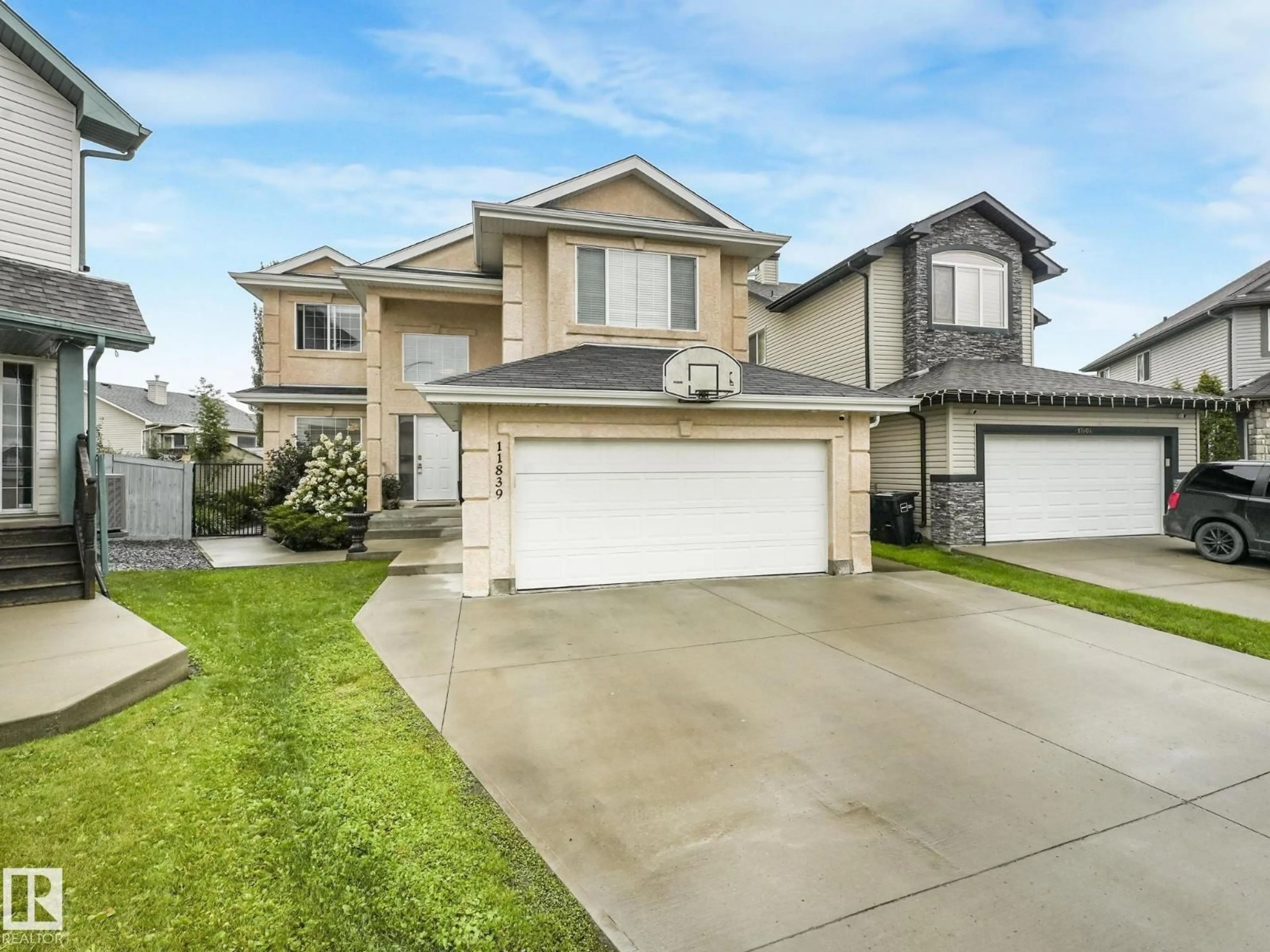 A pic from outside/outdoor area/front of a property/back of a property/a pic from drone, street for 11839 174 AV, Edmonton Alberta T5X0A6