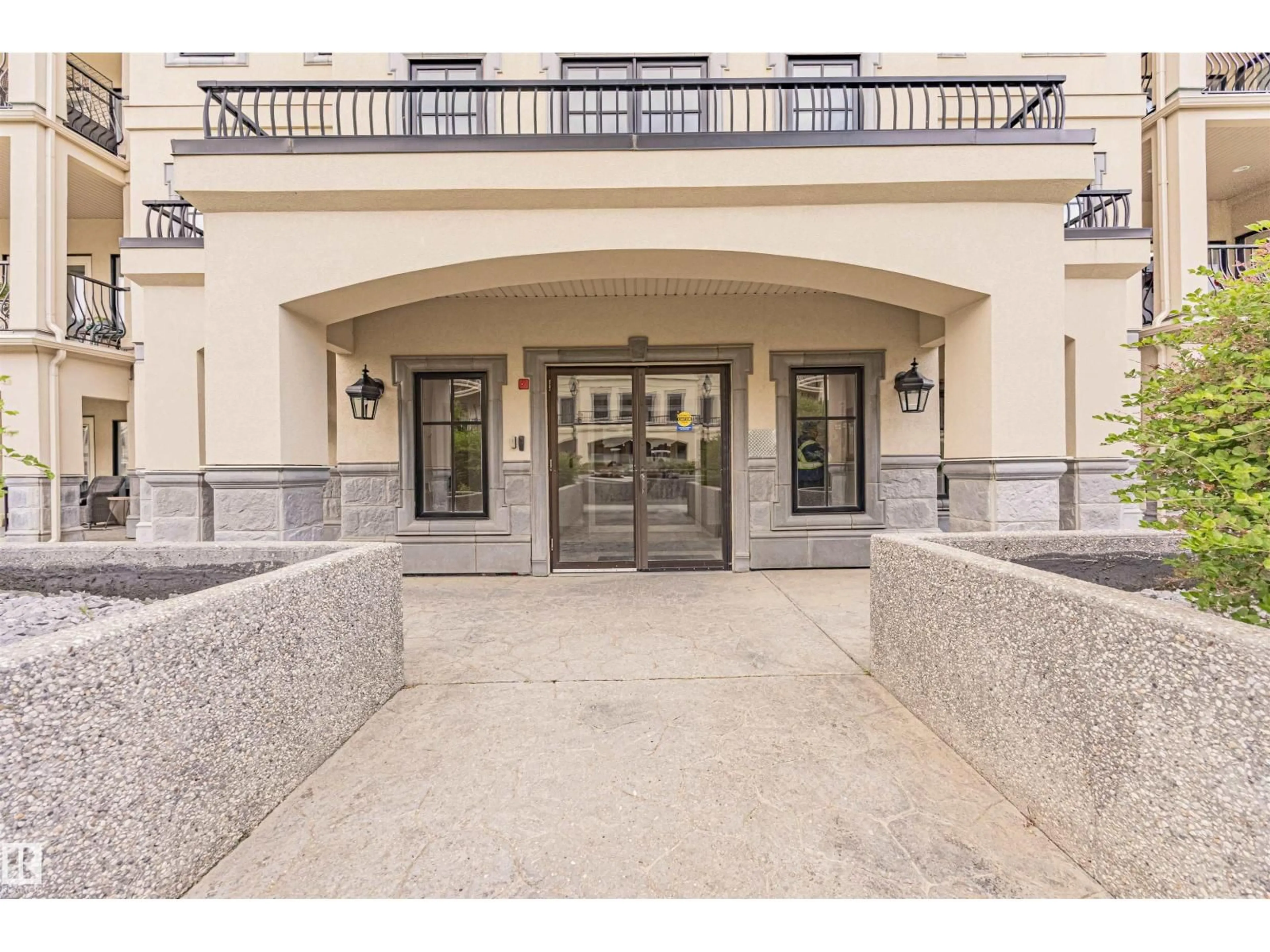 Indoor foyer for #110 - 1406 HODGSON WY, Edmonton Alberta T6R3K1