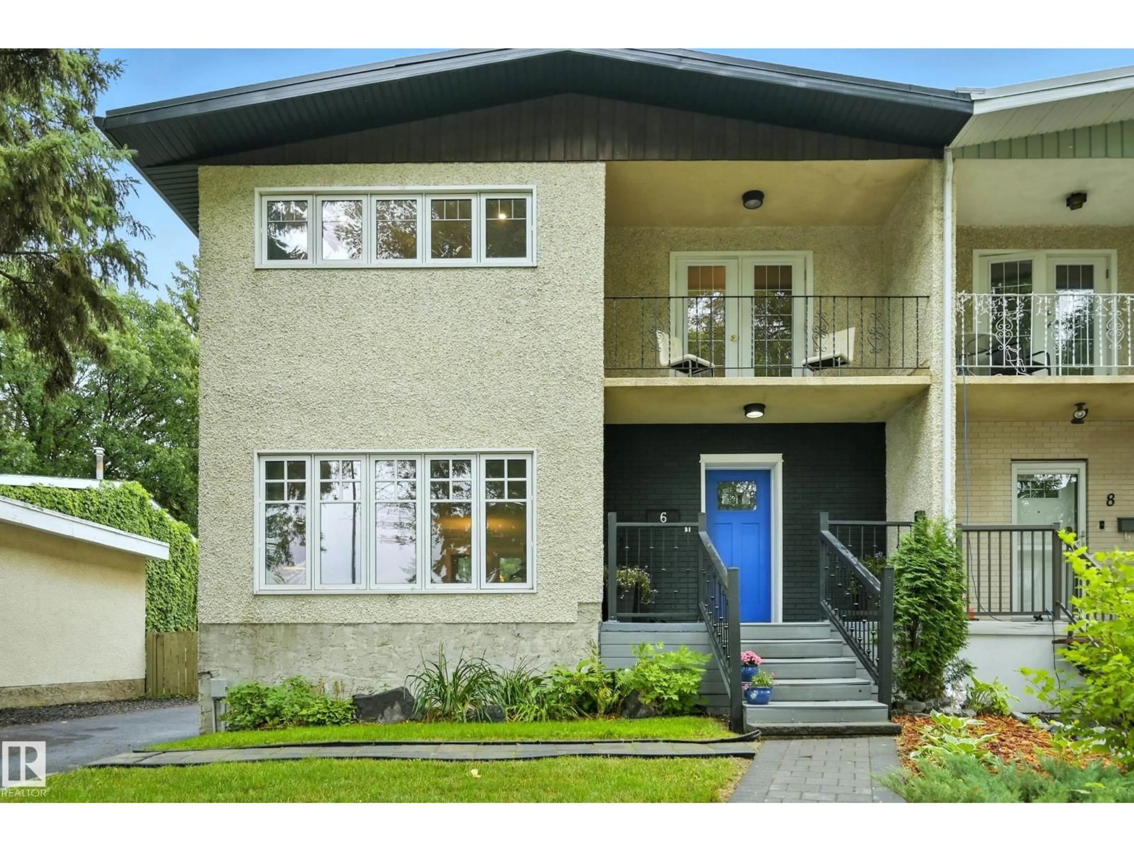 Home with vinyl exterior material, street for 6 MARION CR, St. Albert Alberta T8N1L2